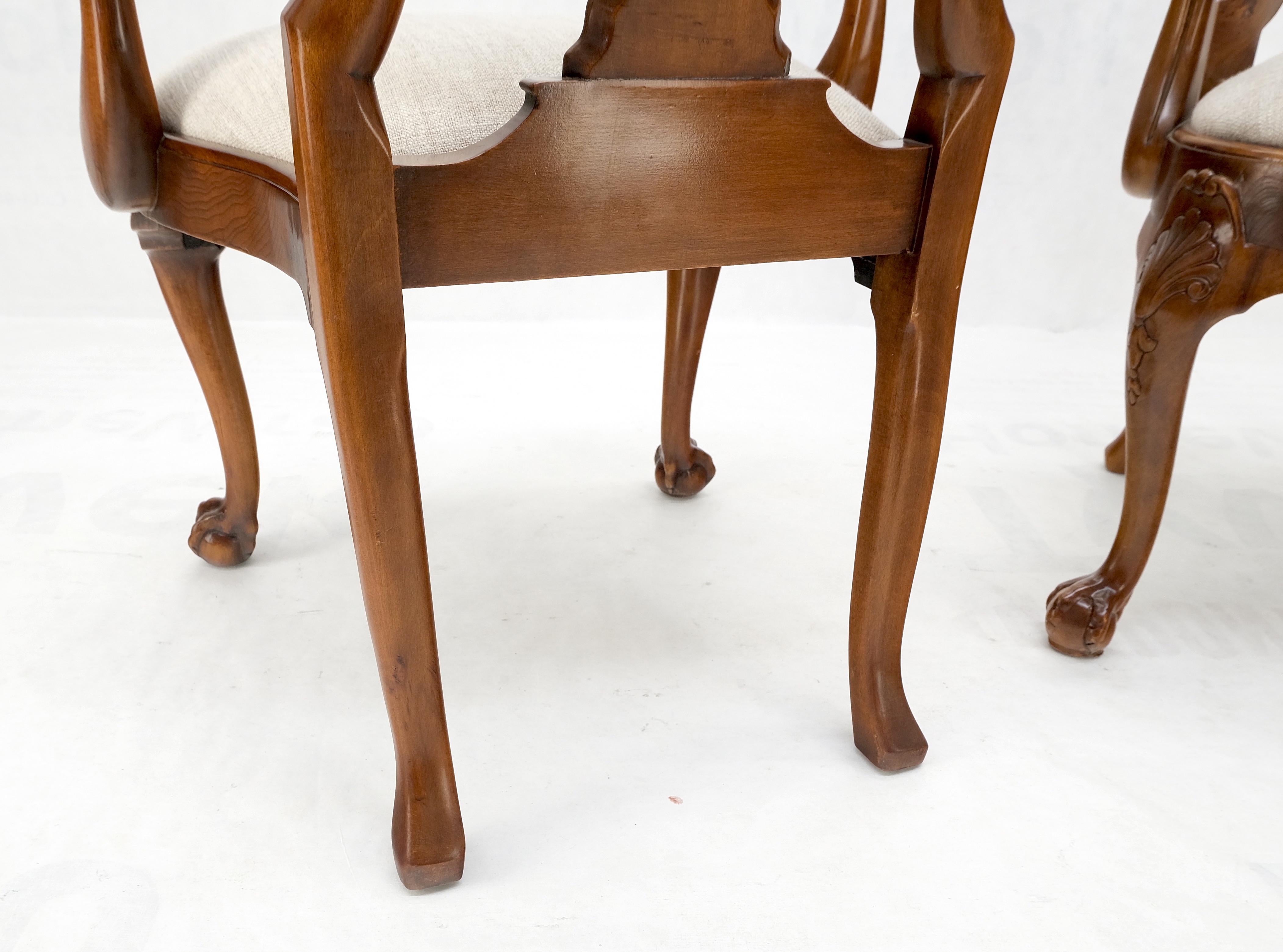 Paire de fauteuils en bois de ronce sculpté, tapisserie en lin oatmeal MINT ! en vente 1