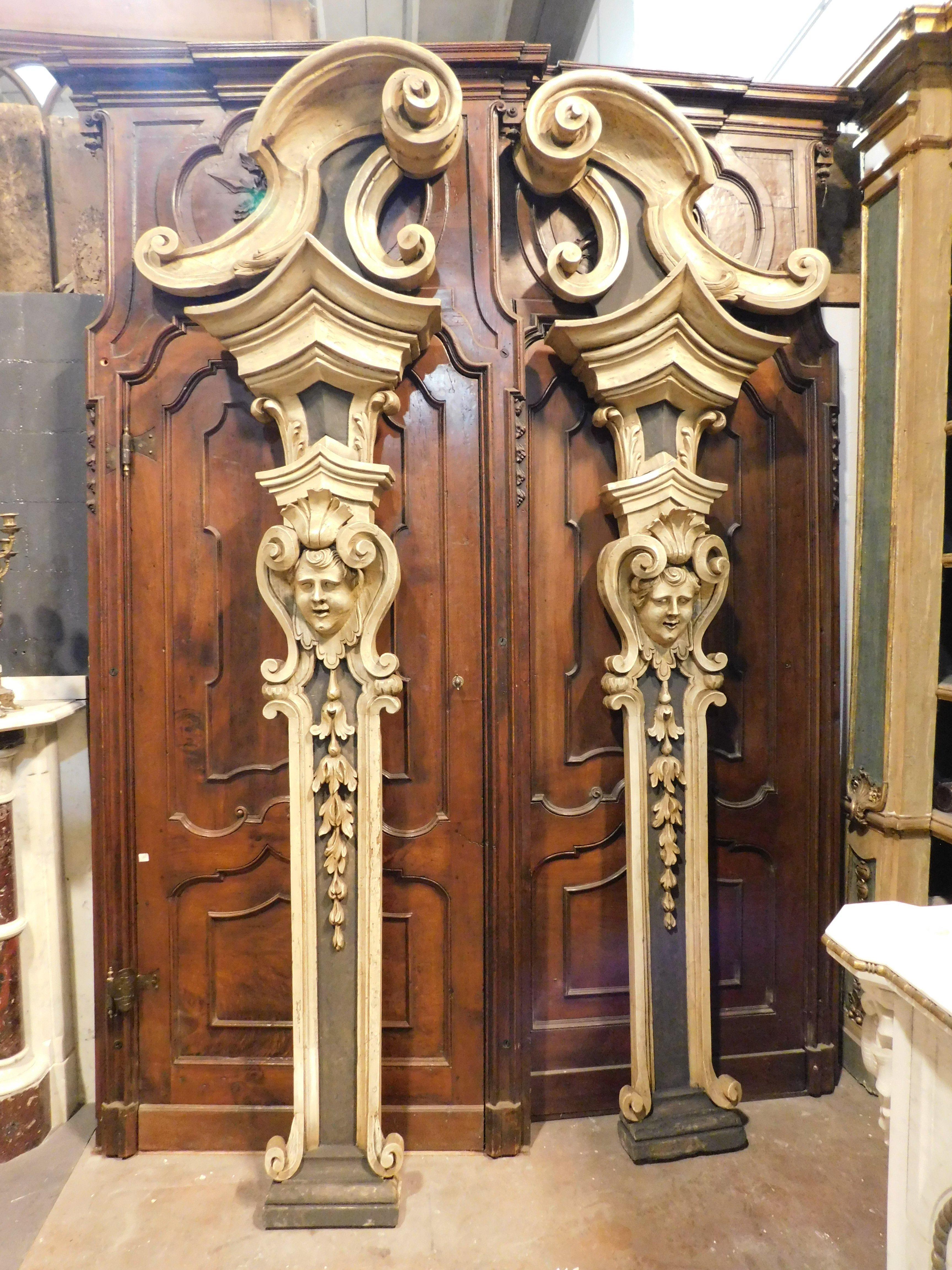 Italian pair of carved column pilasters, richly carved and lacquered, Italy For Sale