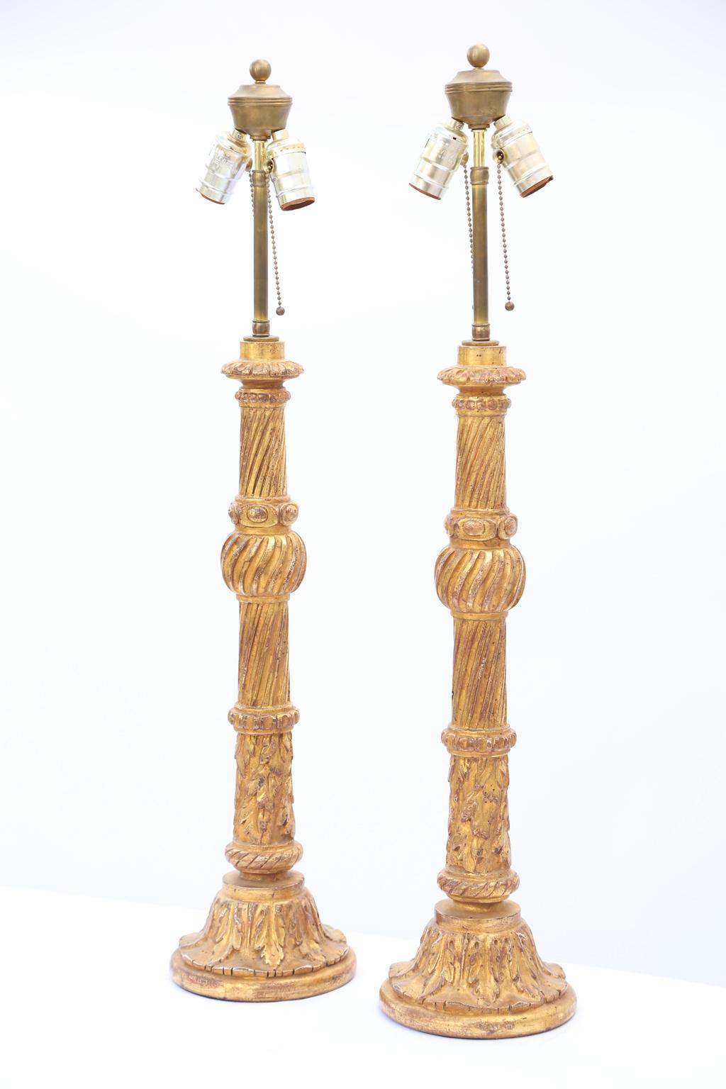 Neoclassical Pair of Carved Giltwood Columnar Lamps