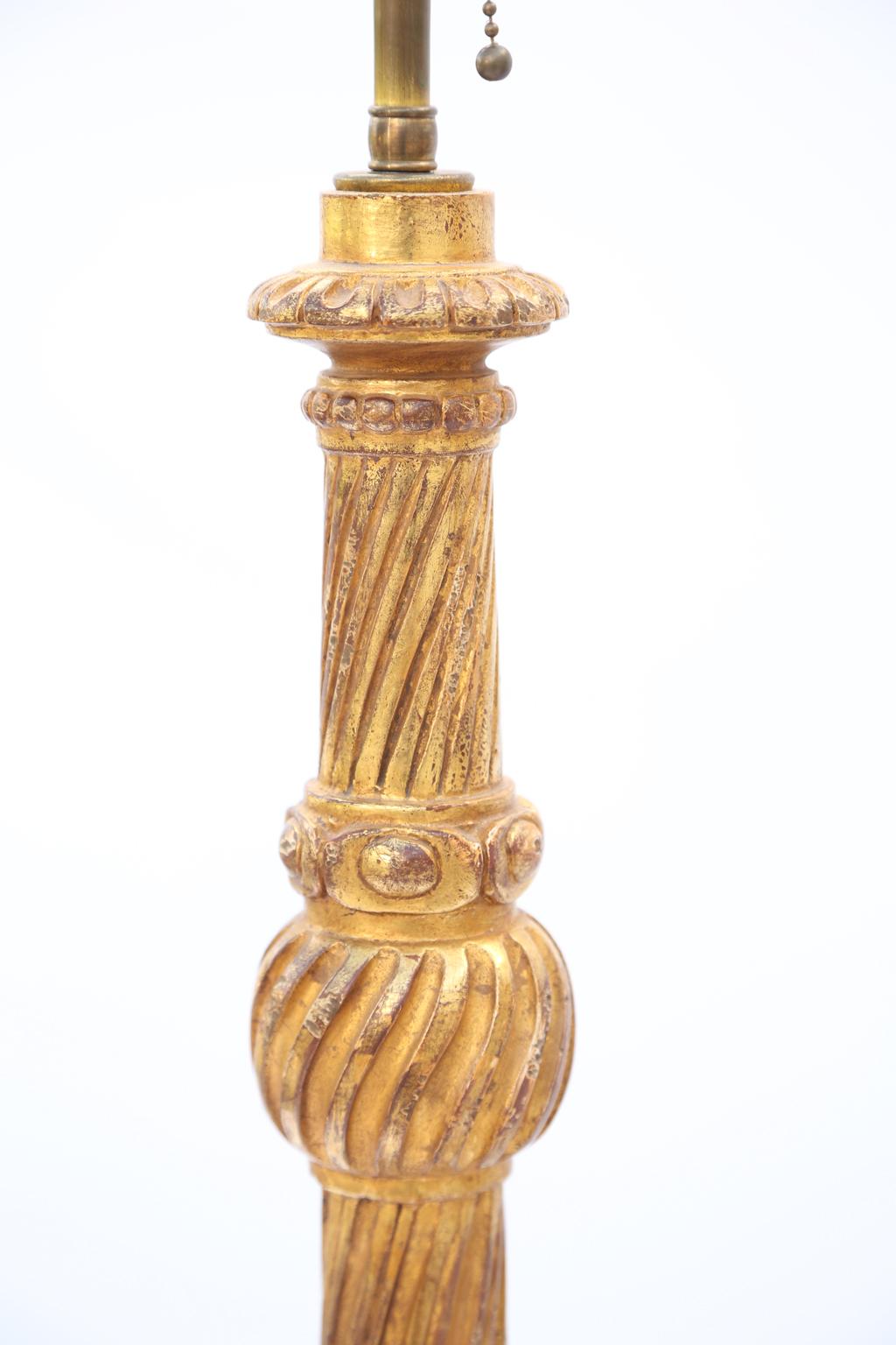 Pair of Carved Giltwood Columnar Lamps In Good Condition In West Palm Beach, FL