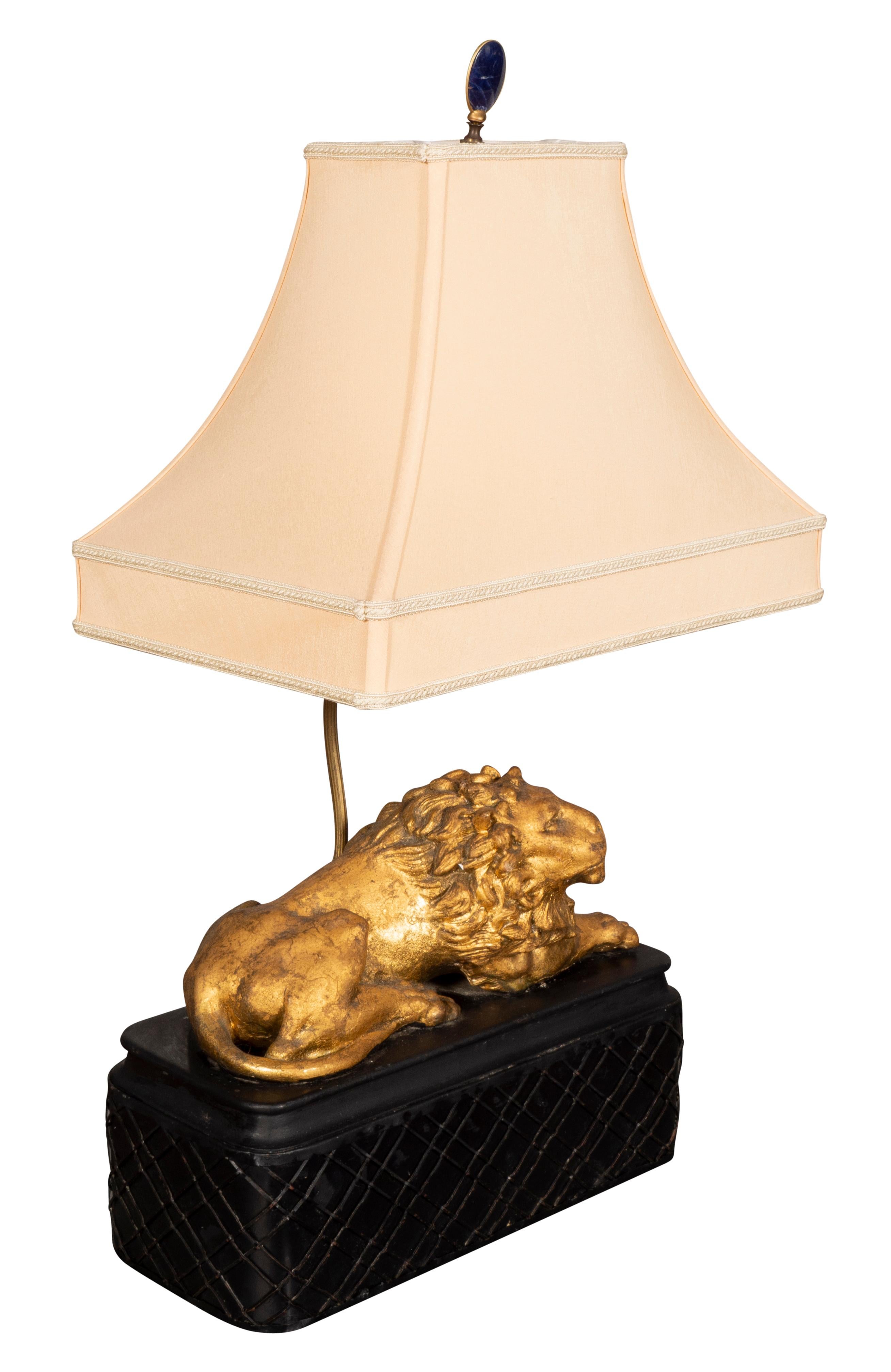 Pair of Carved Giltwood Lion Table Lamps 3