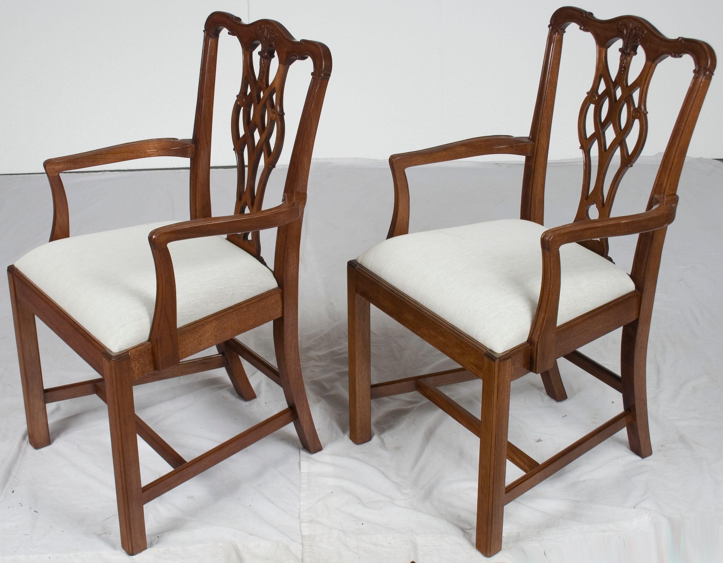 Pair of Carved Mahogany Chippendale Style Dining Room Armchairs For Sale 2