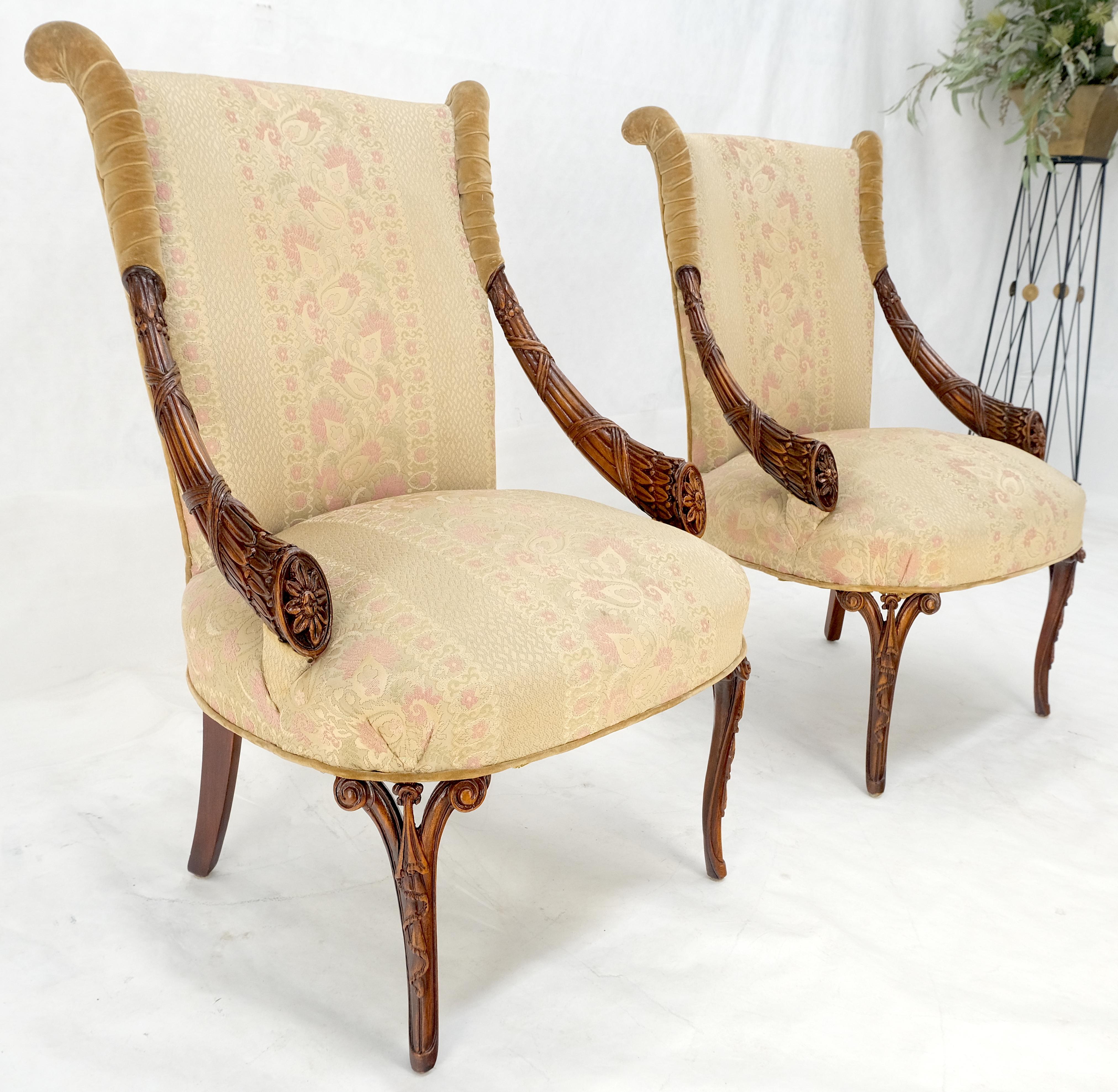 Coppia di sedie da salotto in mogano intagliato in stile Regency Revival Pulito! in vendita 3