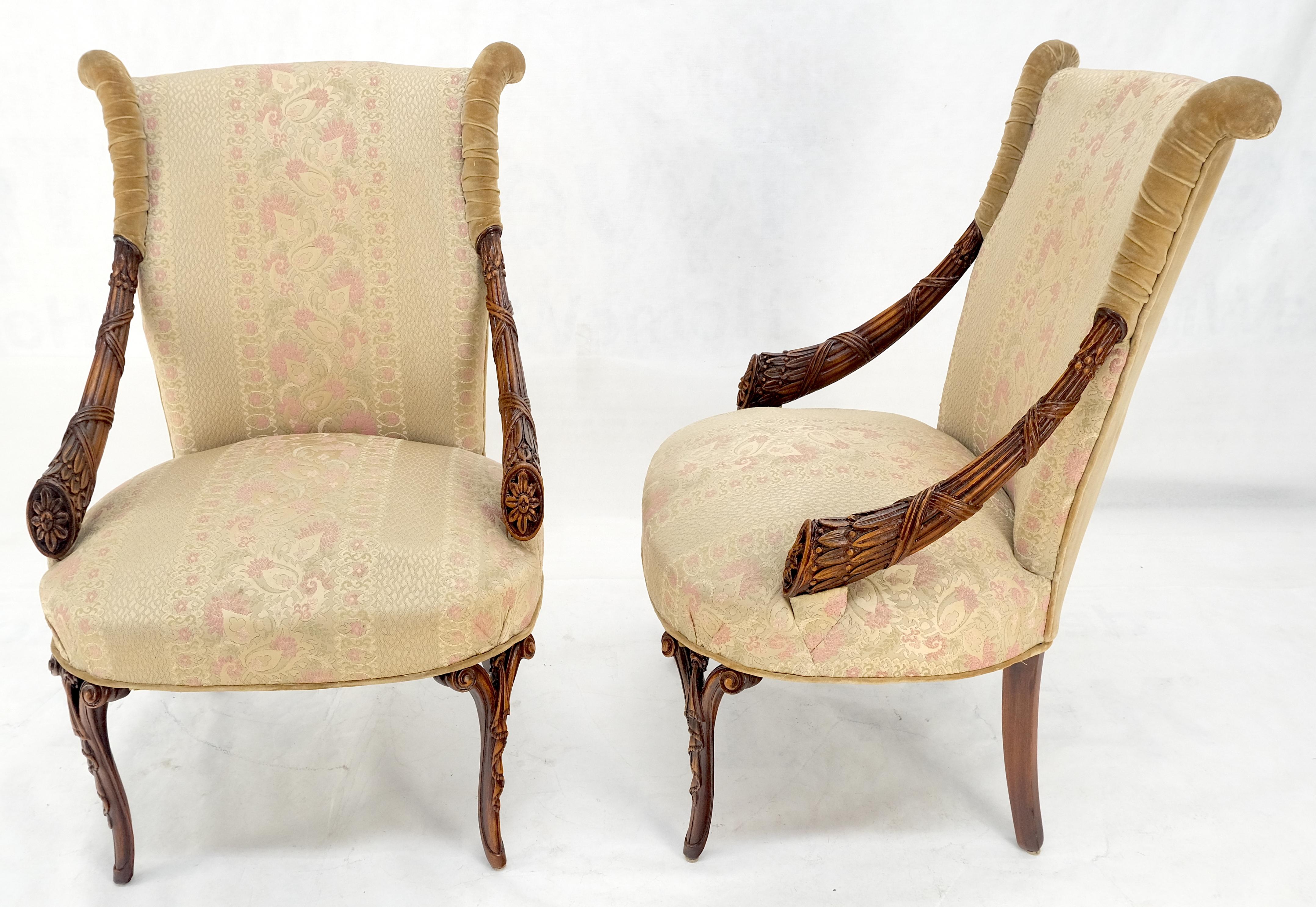 Coppia di sedie da salotto in mogano intagliato in stile Regency Revival Pulito! in vendita 6