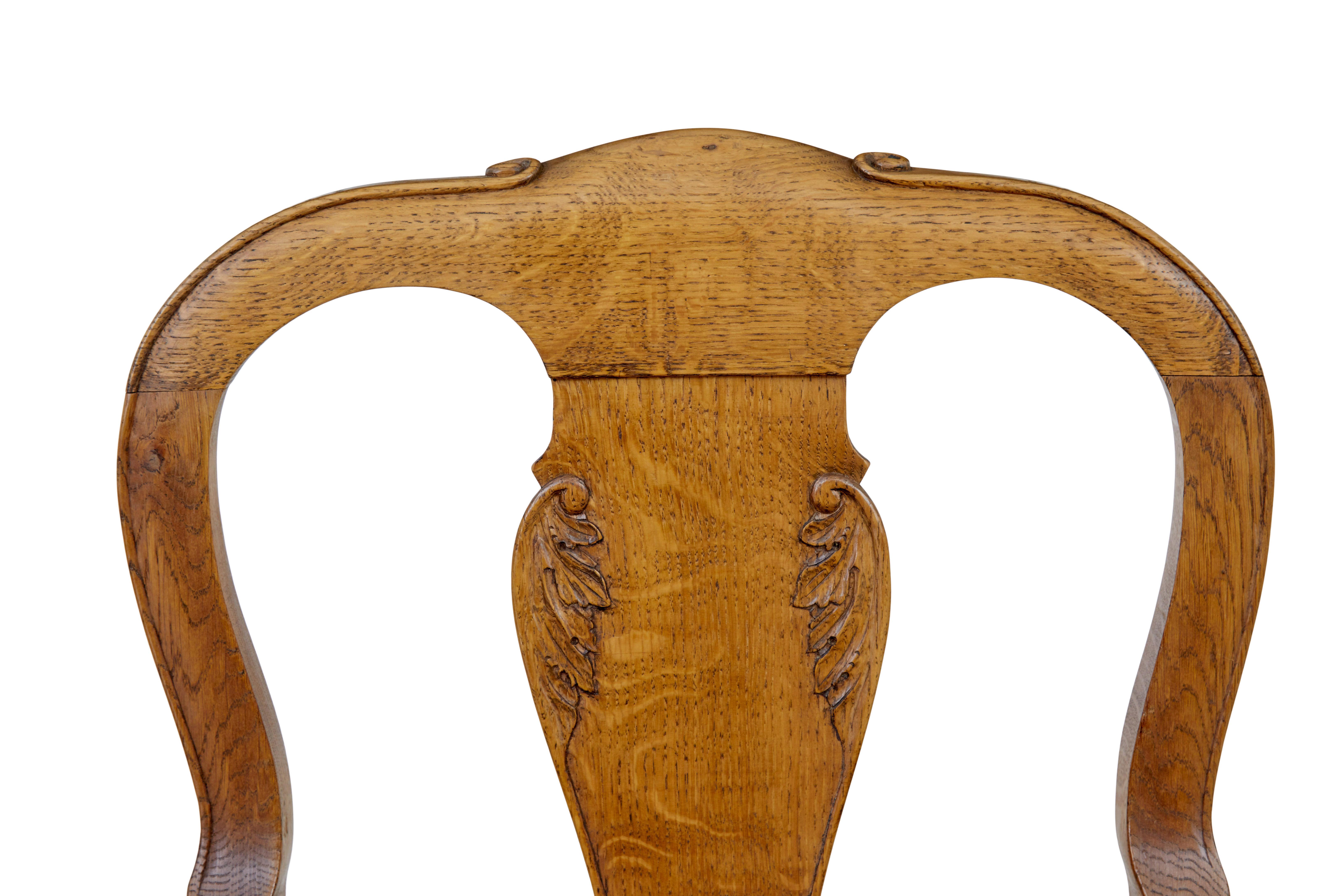 Pair of carved oak 19th century armchairs Bon état - En vente à Debenham, Suffolk