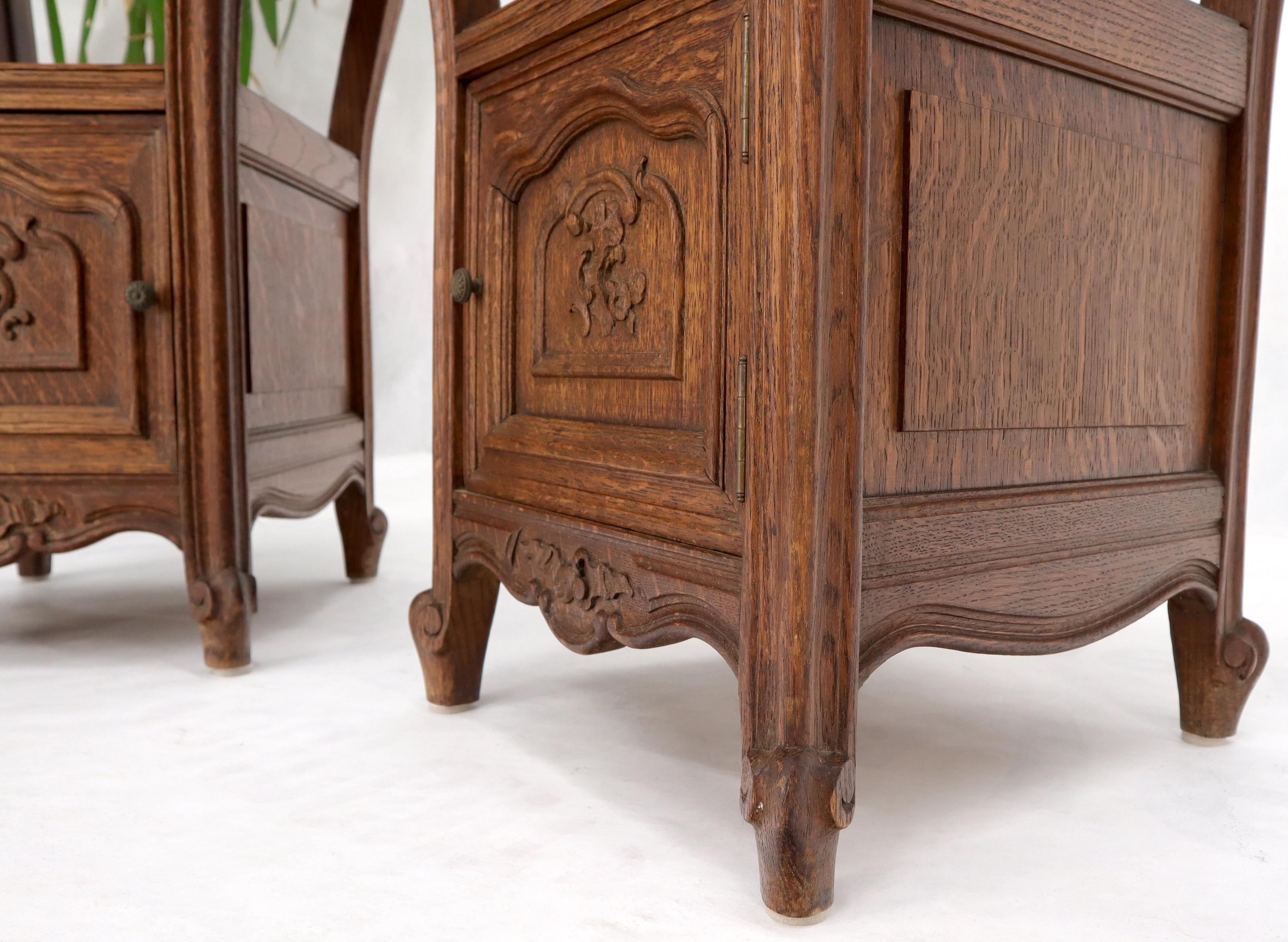 Pair of carved oak rouge marble tops nightstands end tables For Sale 5