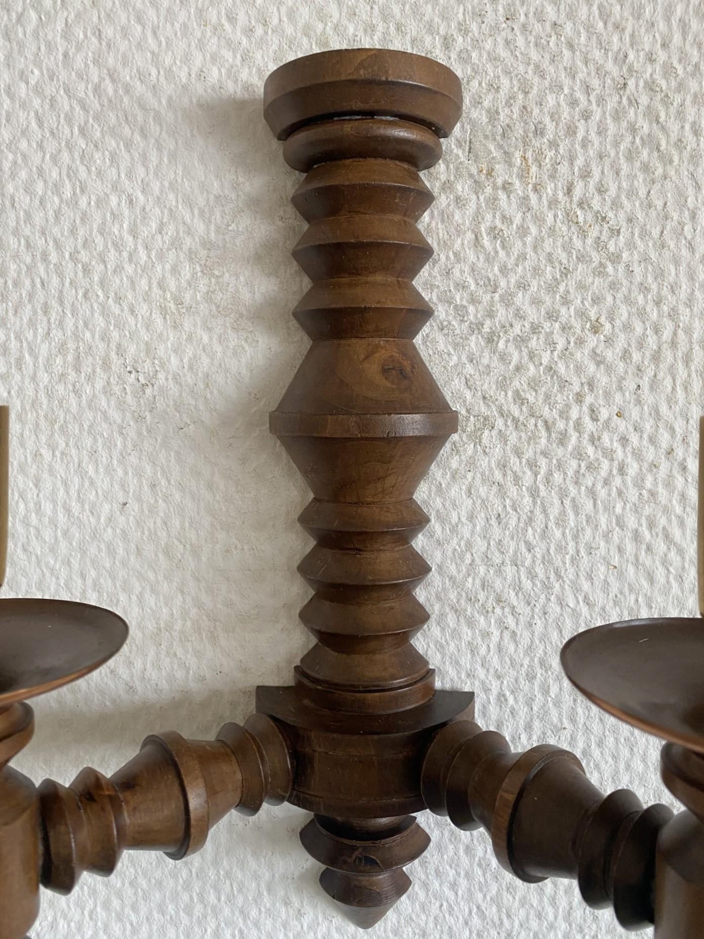Pair of French Carved Wood Wall Sconces by Charles Dudouyt, 1940s For Sale 4