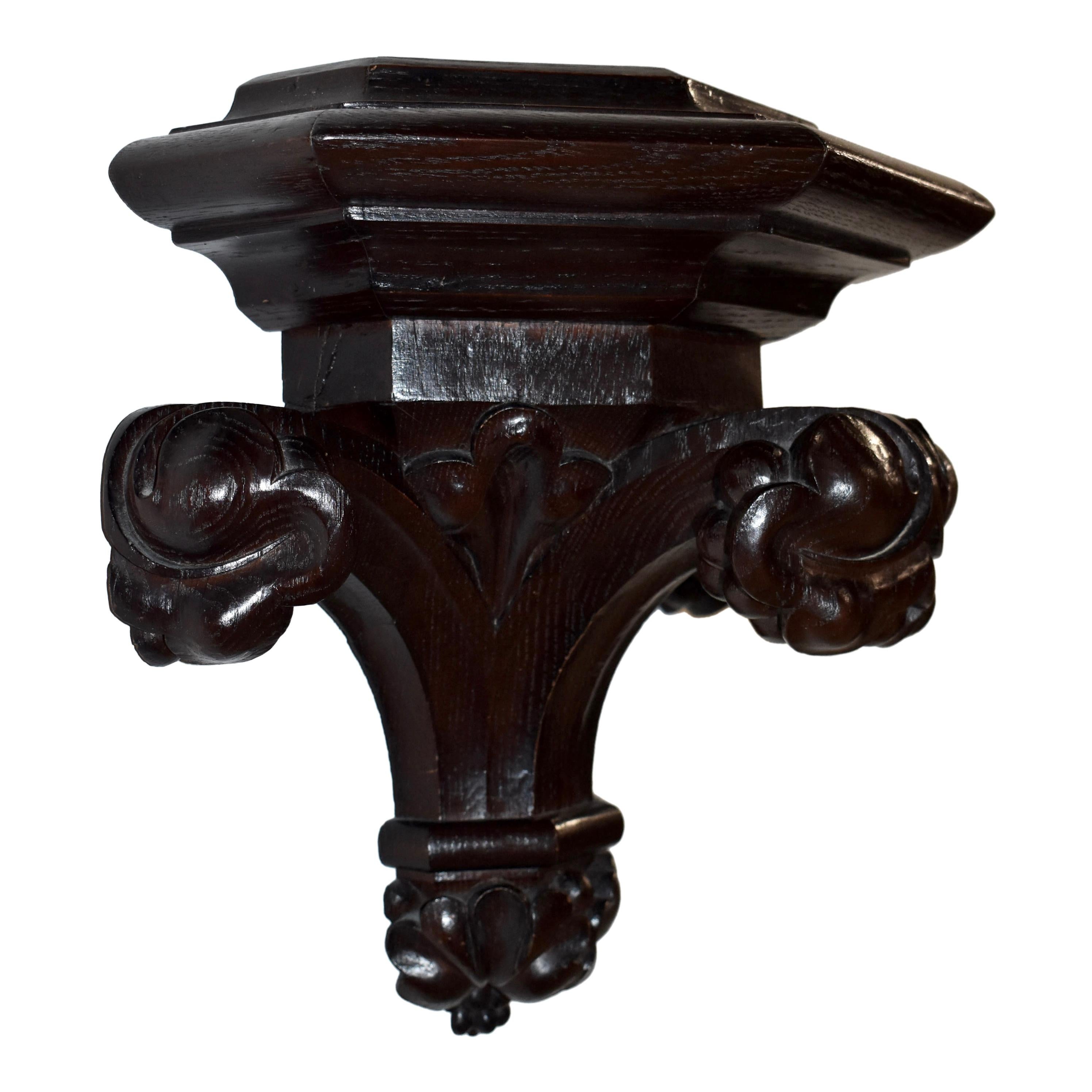 Pair of Carved Oak Wall Console Bracket Shelves, circa 1890 For Sale 1