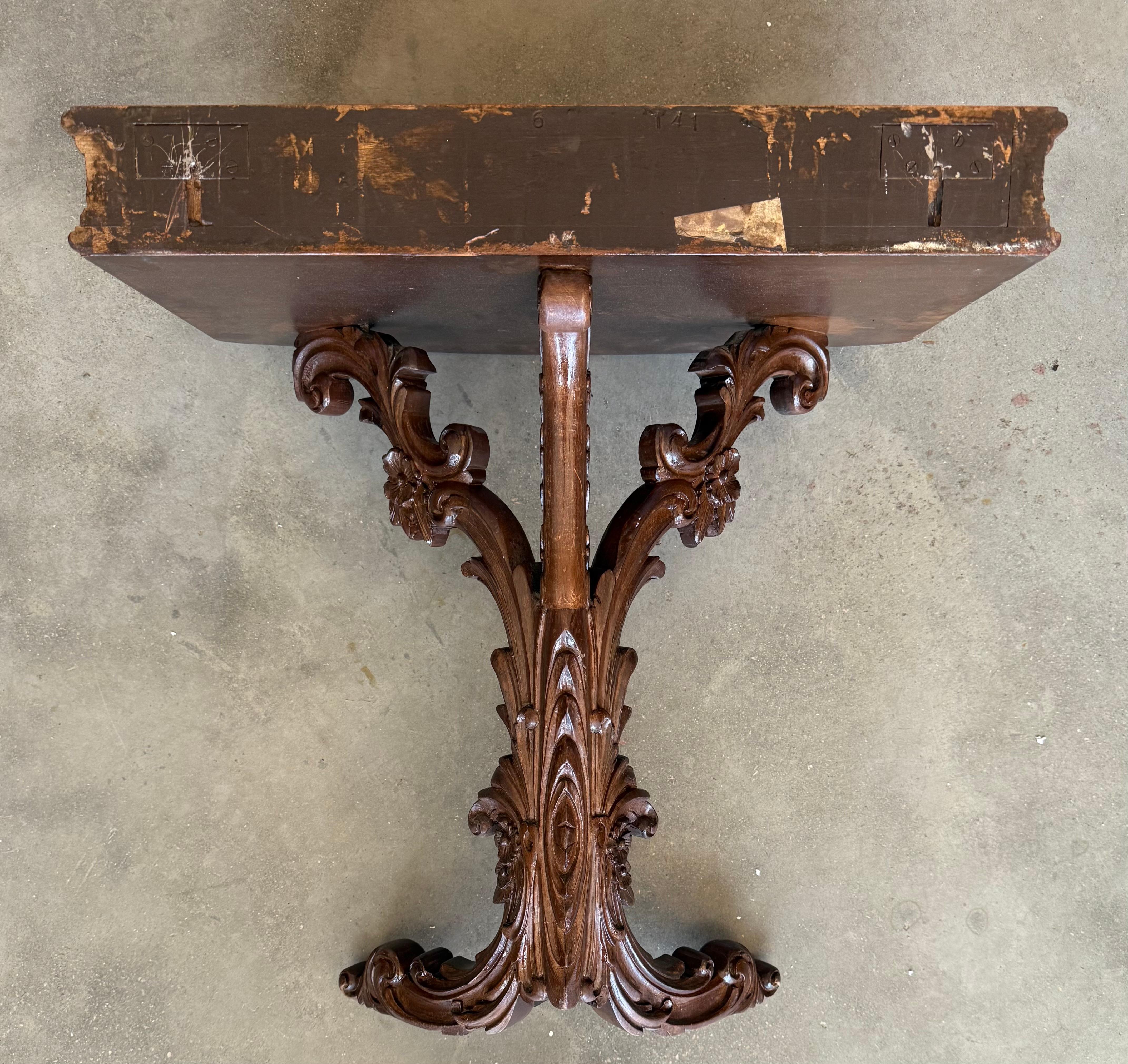Pair of Carved Pedestal Nightstands with drawer For Sale 5