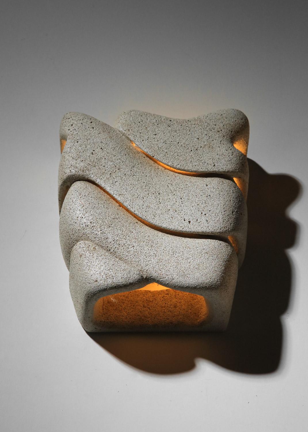 Pair of carved reconstituted stone wall lights, unsigned For Sale 4