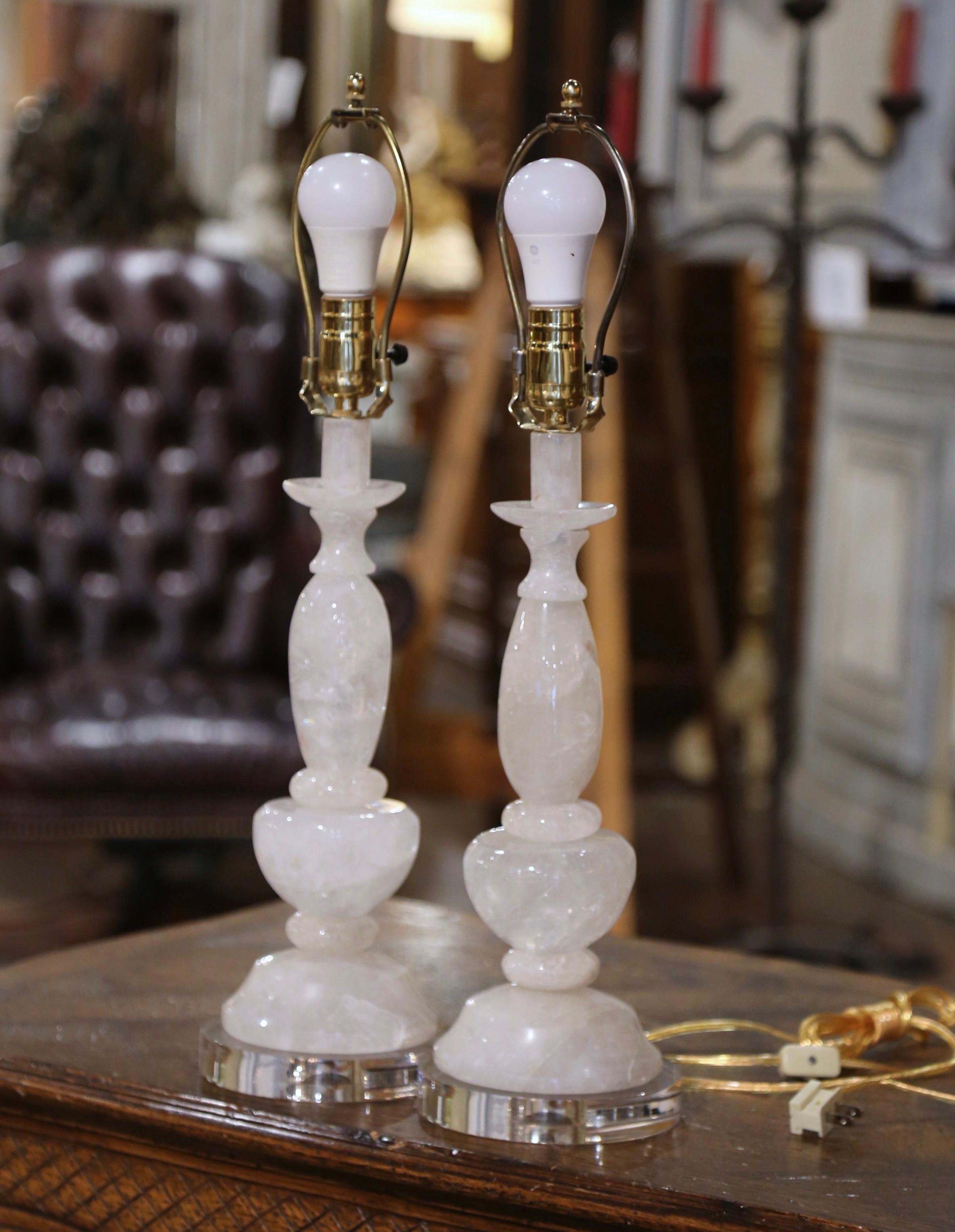 Pair of Carved Rock Crystal Table Lamps on Acrylic Bases  For Sale 1