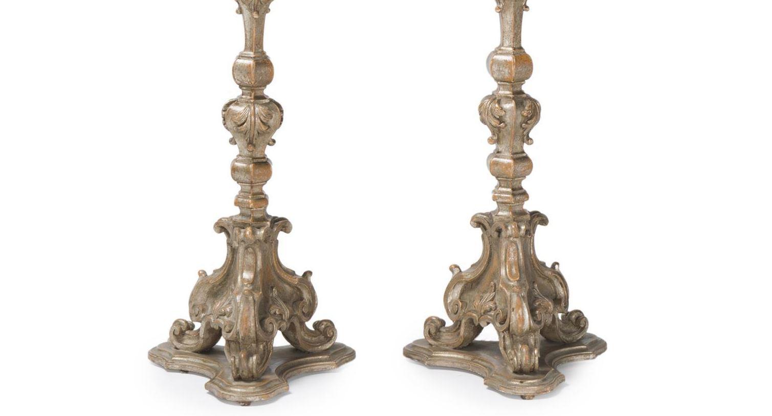 Pair of carved silver Leafed wood torchières floor lamps In Good Condition In Cypress, CA