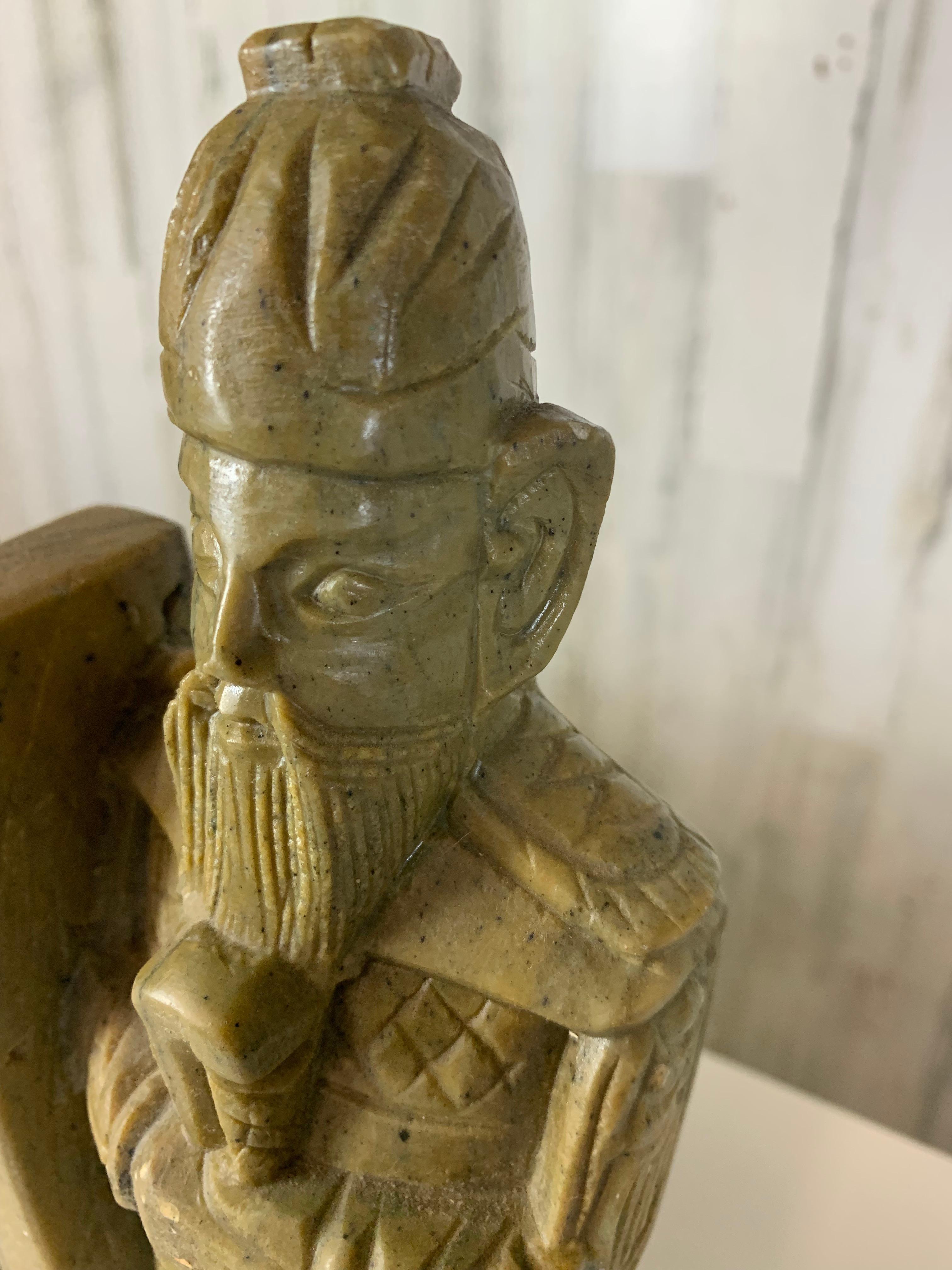 Coppia di fermalibri in pietra ollare scolpita Scholar- Warrior in vendita 6