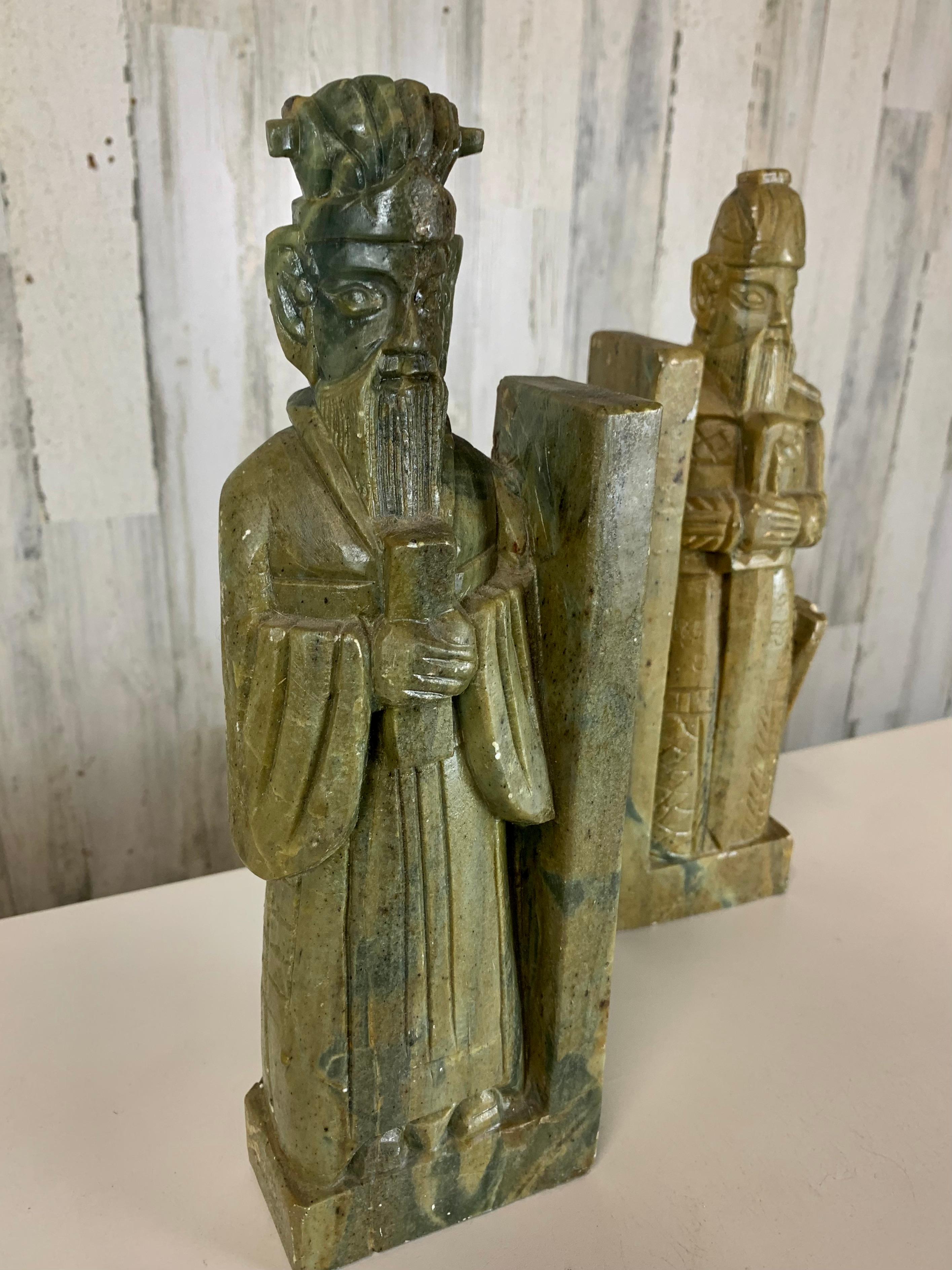 Coppia di fermalibri in pietra ollare scolpita Scholar- Warrior in vendita 8