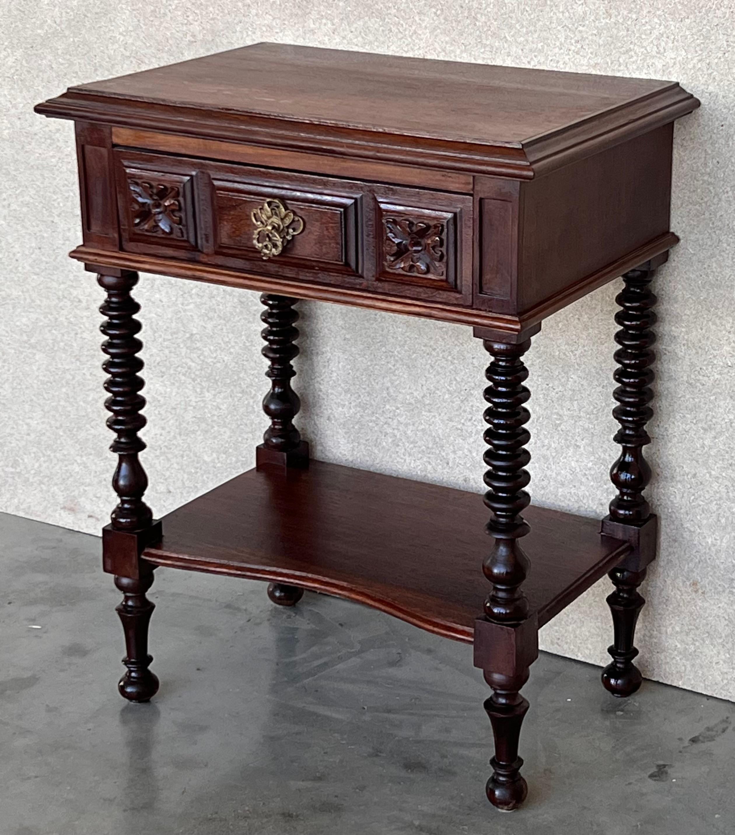Pair of Carved Spanish Nightstands with Low Shelve In Good Condition In Miami, FL