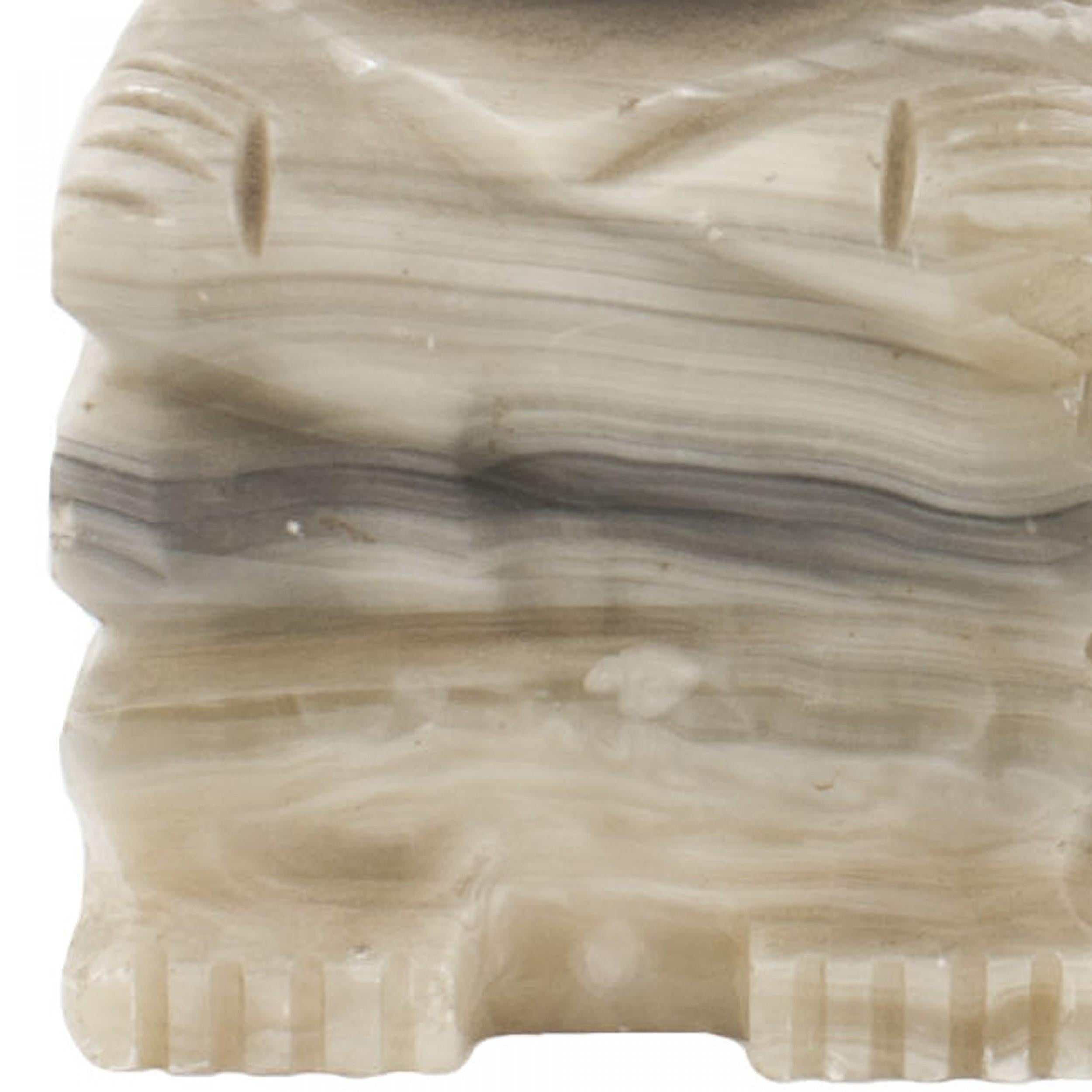 Paar geschnitzte Azteken-Buchstützen aus Stein (Stammeskunst) im Angebot