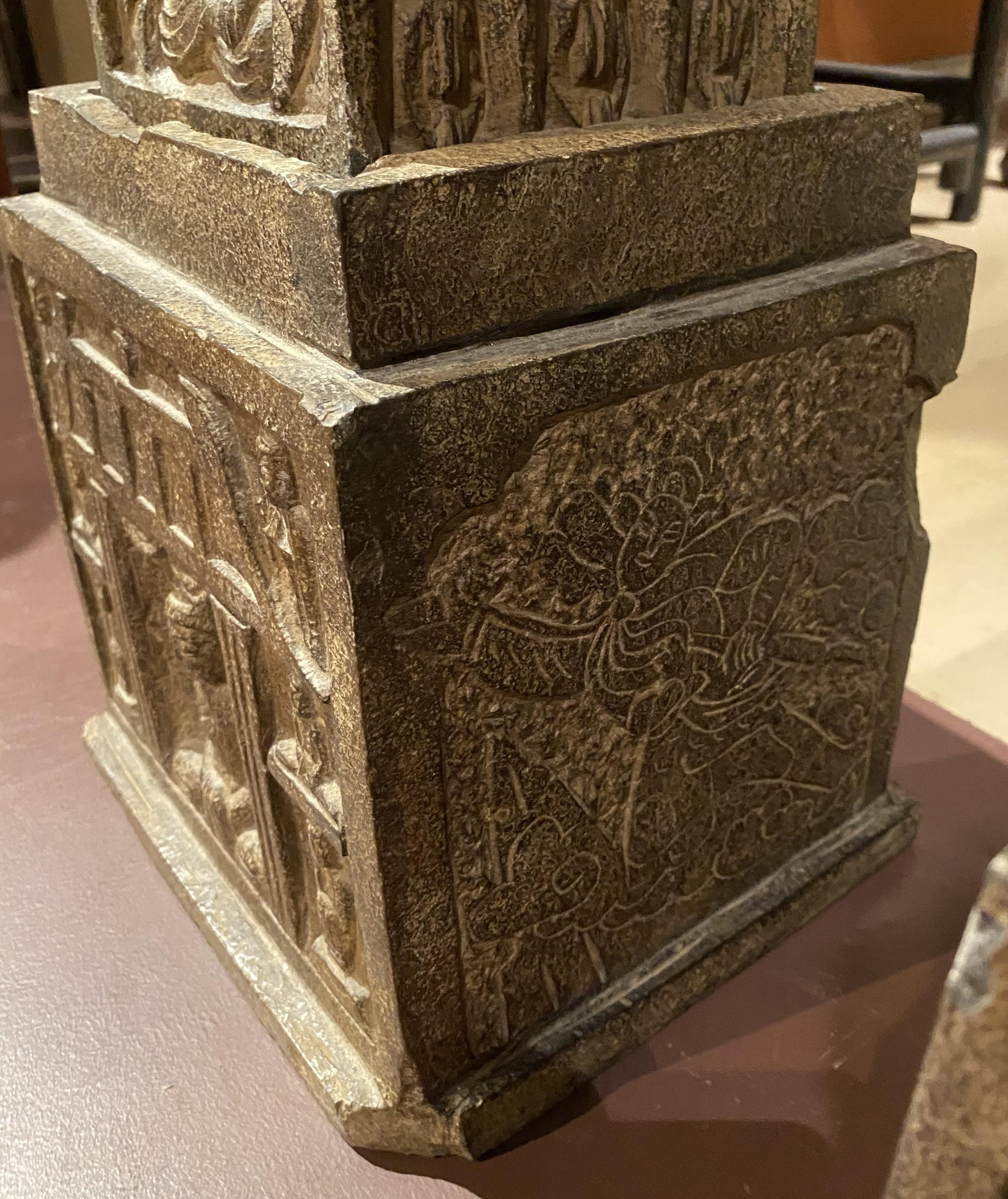 Pair of Carved Stone Chinese Pagodas with Figural Decoration For Sale 5