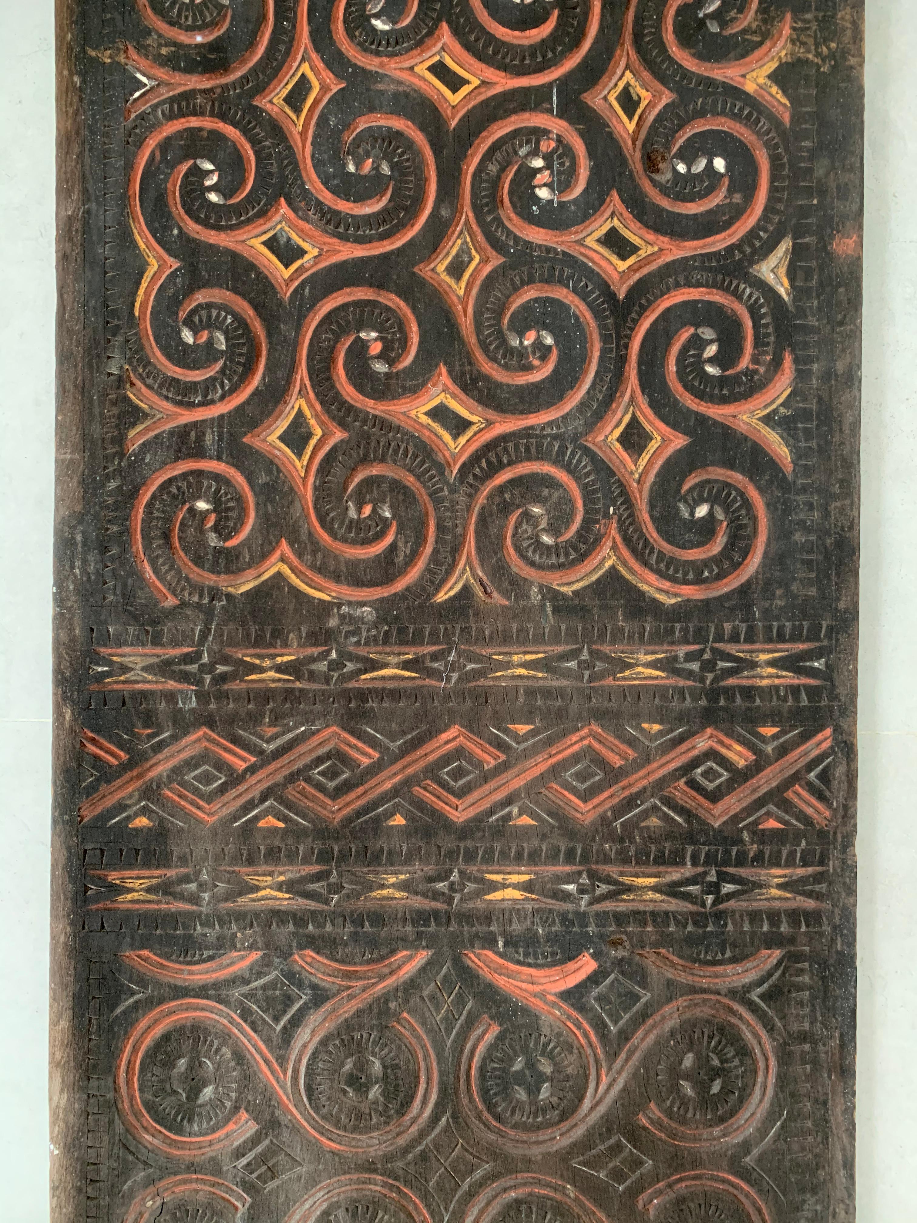 toraja wood carving