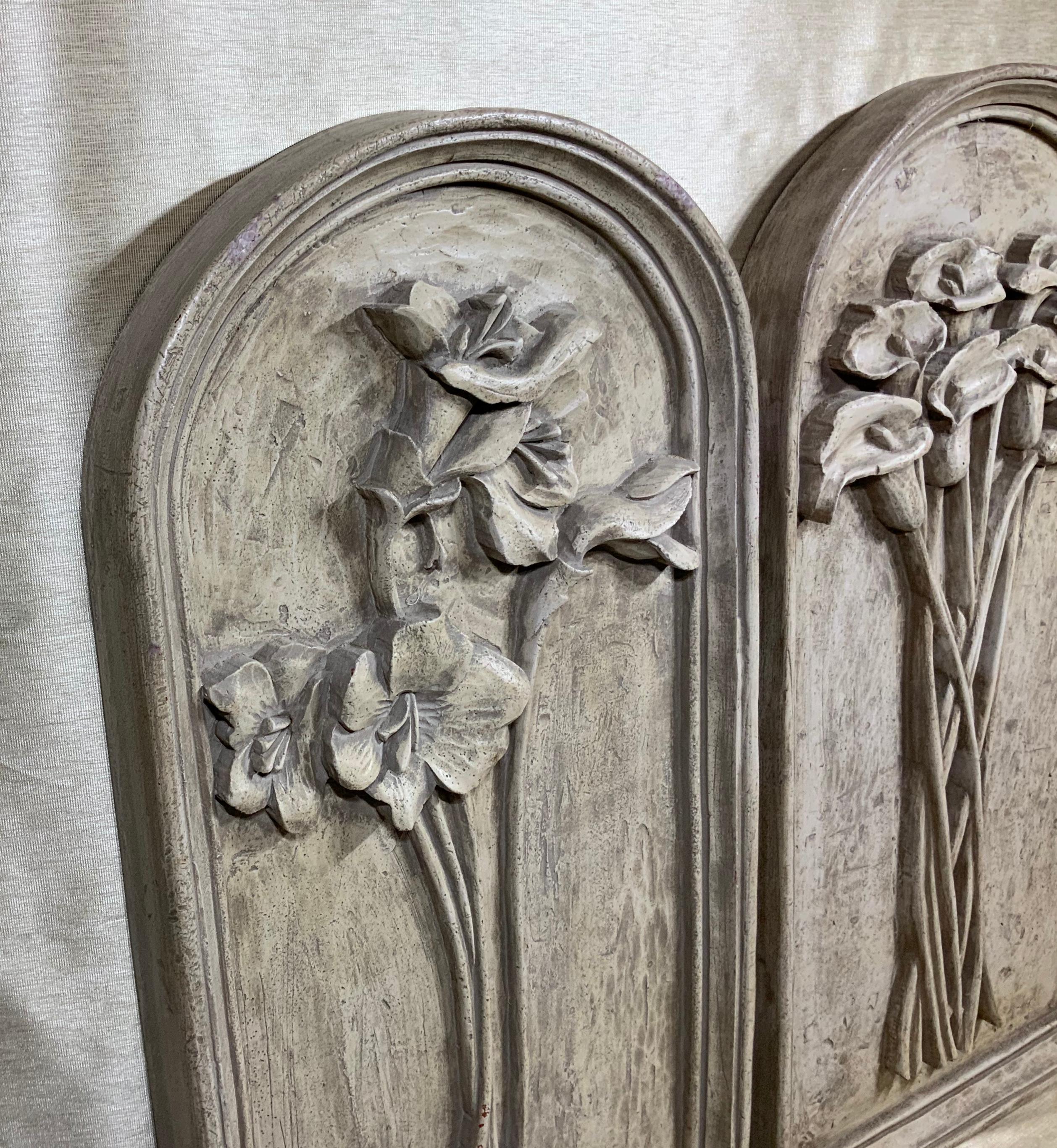 Pair of Carved Wall ‏Hanging For Sale 6