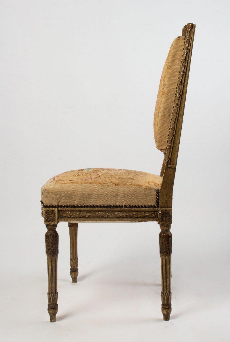 Pair of Carved Wood Chairs and Aubusson Tapestry End of 19th Century In Good Condition In Saint-Ouen, FR