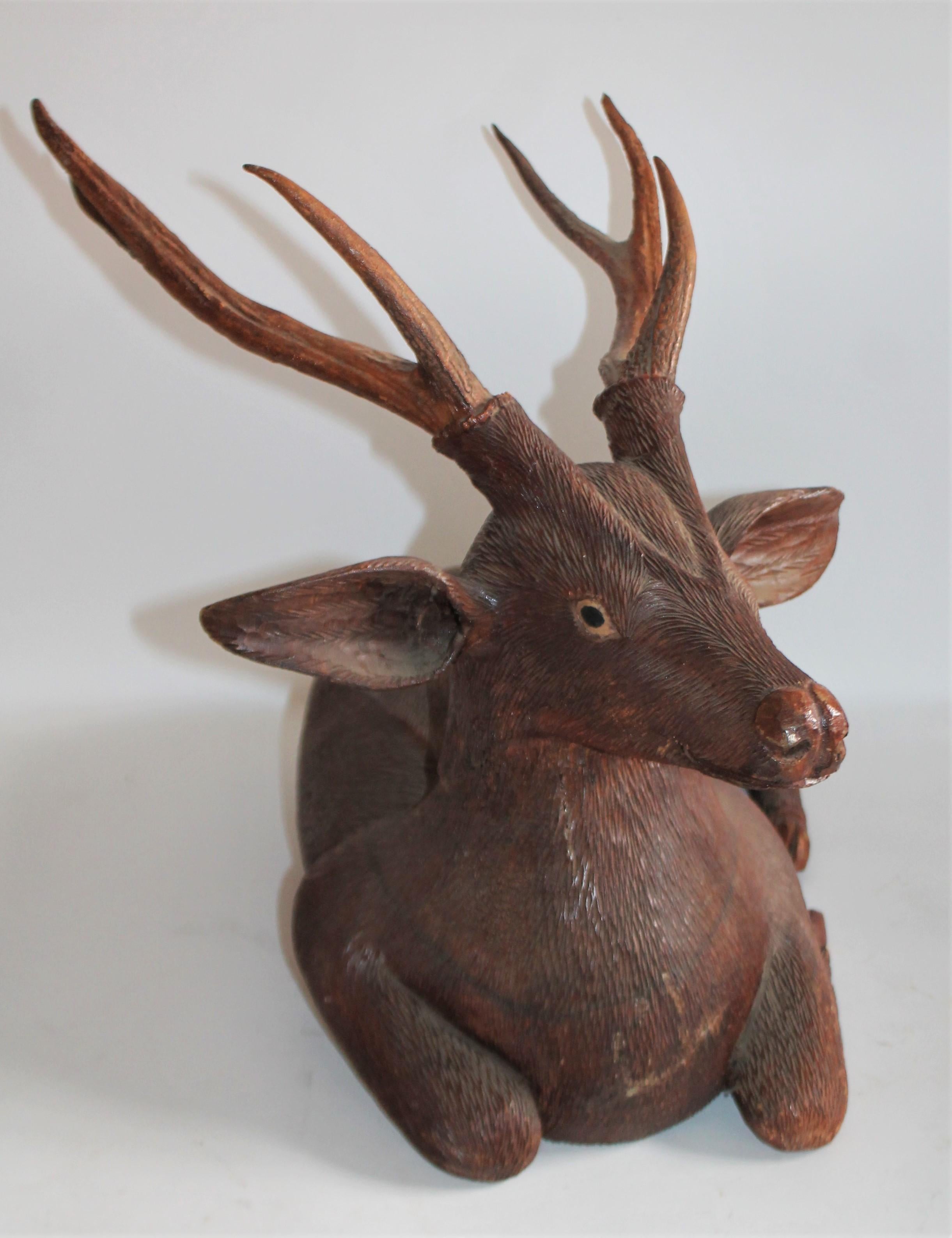 20th Century Pair of Carved Wood Folk Art Deer