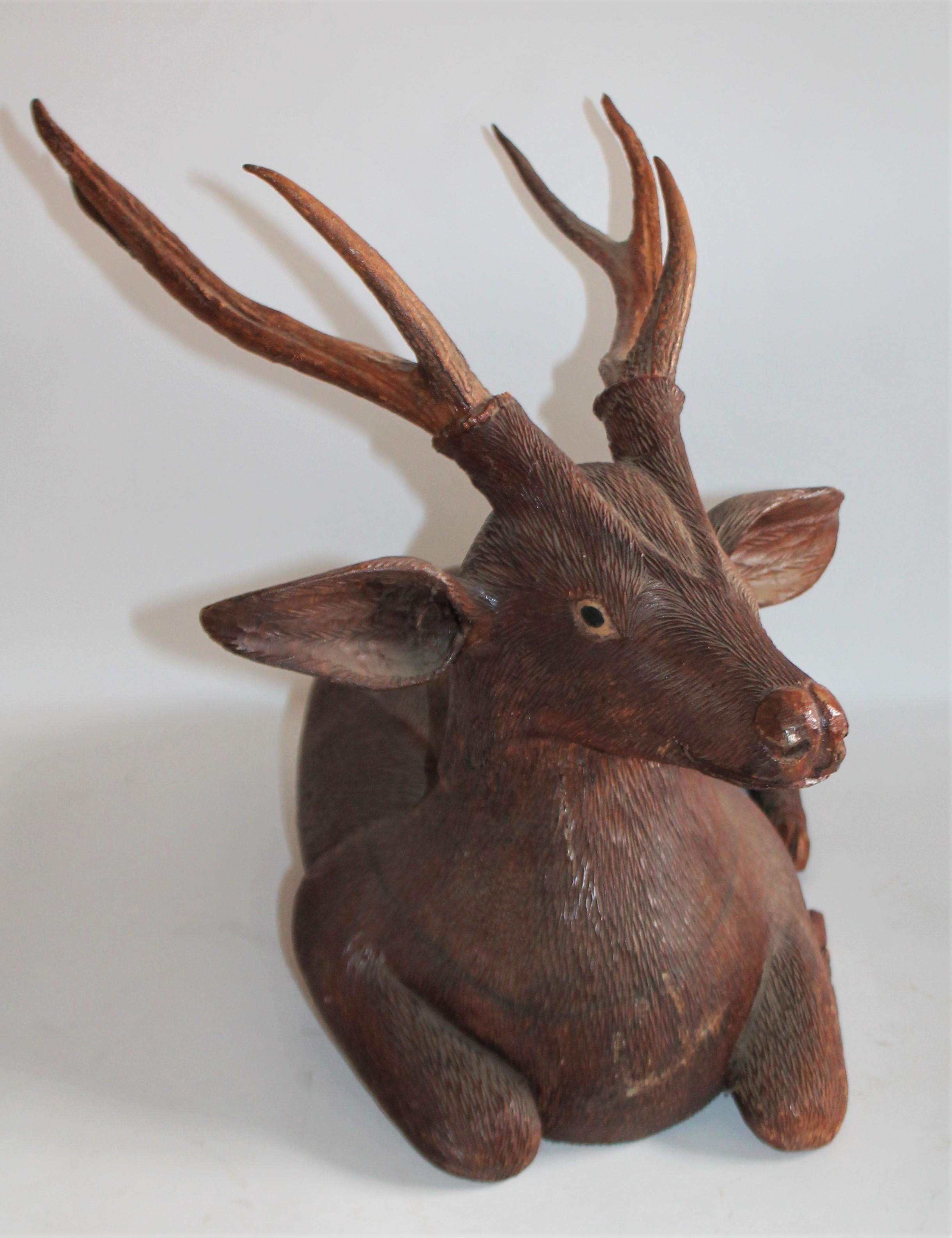 Pair of Carved Wood Folk Art Deer For Sale 2