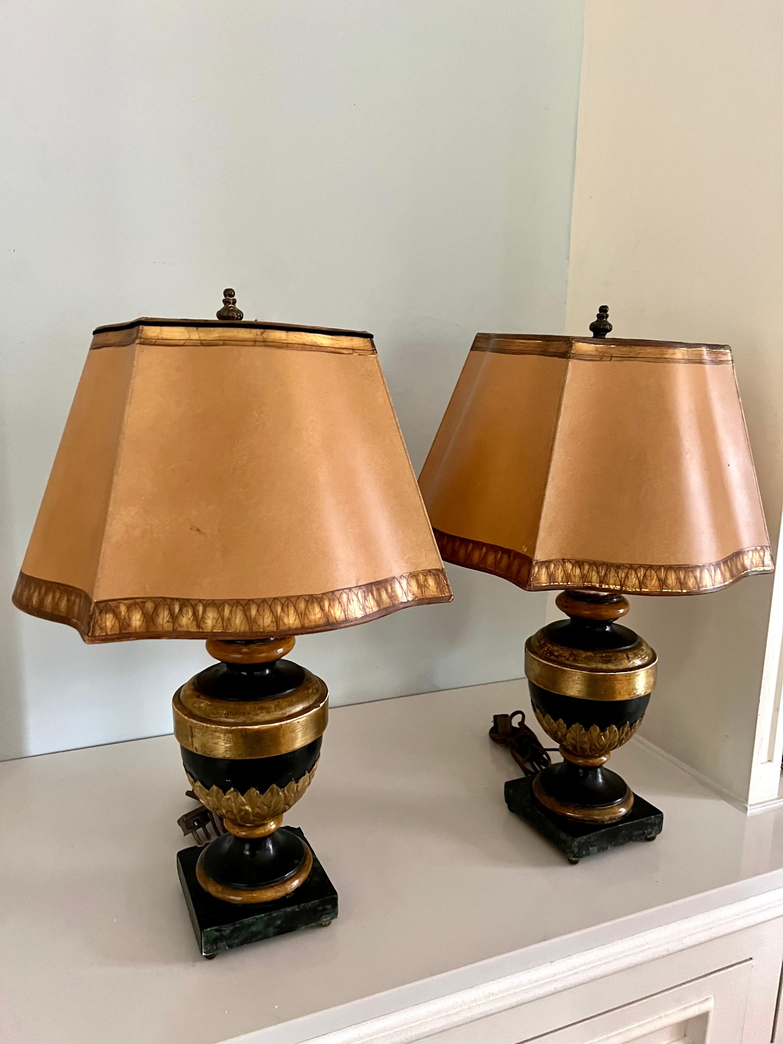 Pair of Carved Wood Gilt and Faux Marble Base Lamps with Matching Gilt Shades For Sale 5