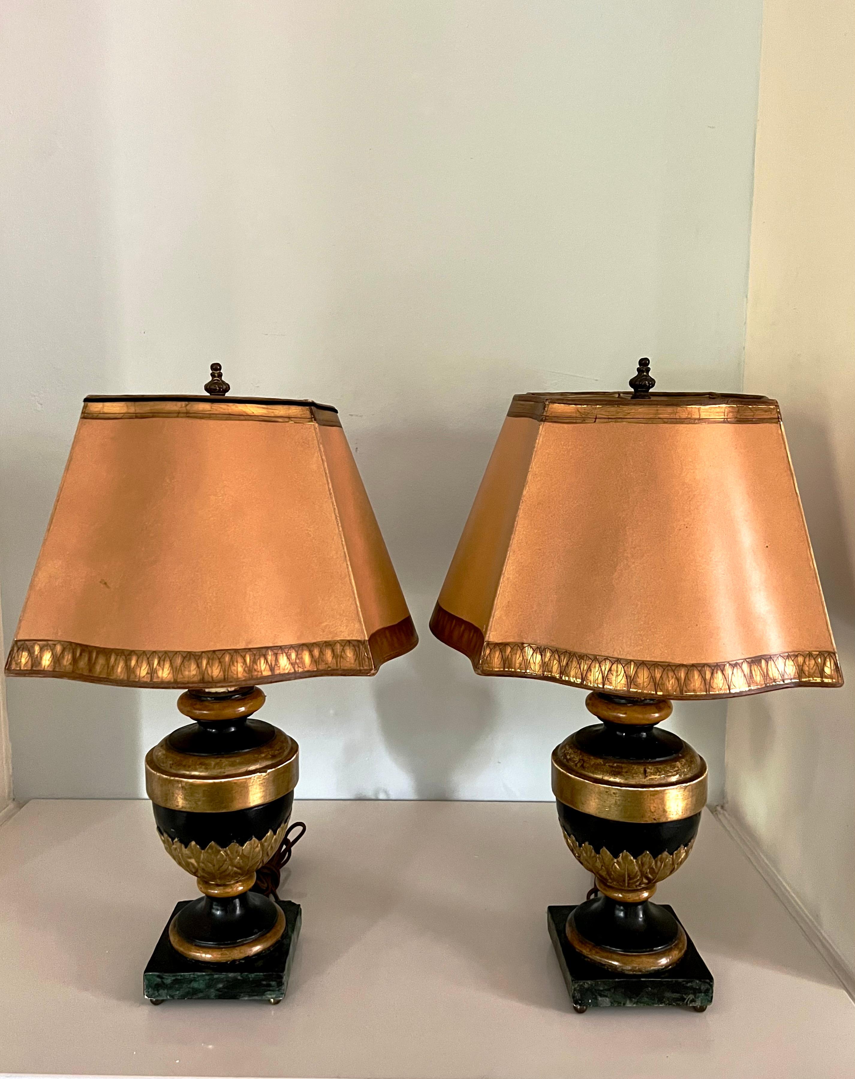 Pair of Carved Wood Gilt and Faux Marble Base Lamps with Matching Gilt Shades For Sale 3