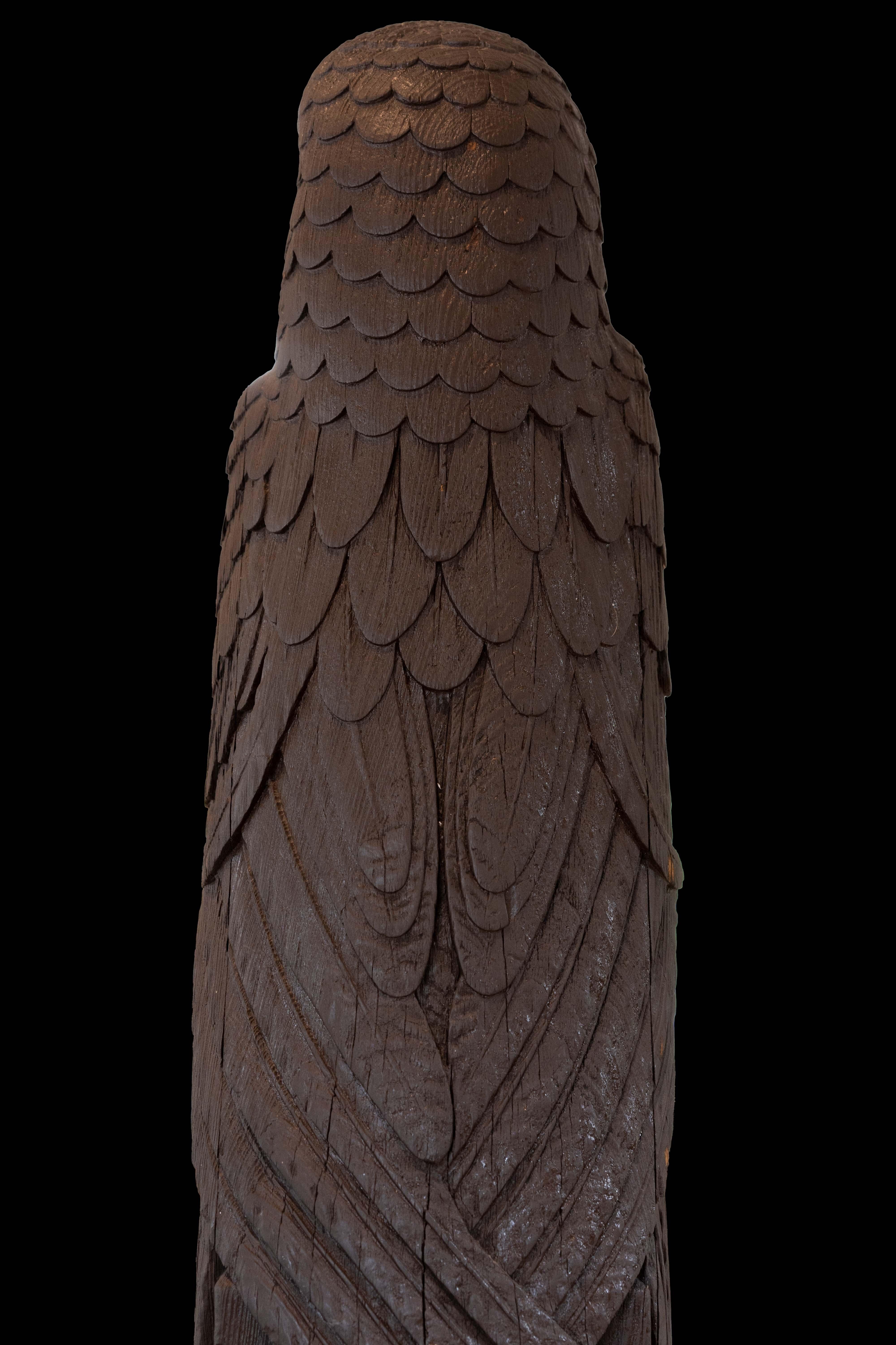 19th Century Pair of Carved Wooden Parrot Columns For Sale