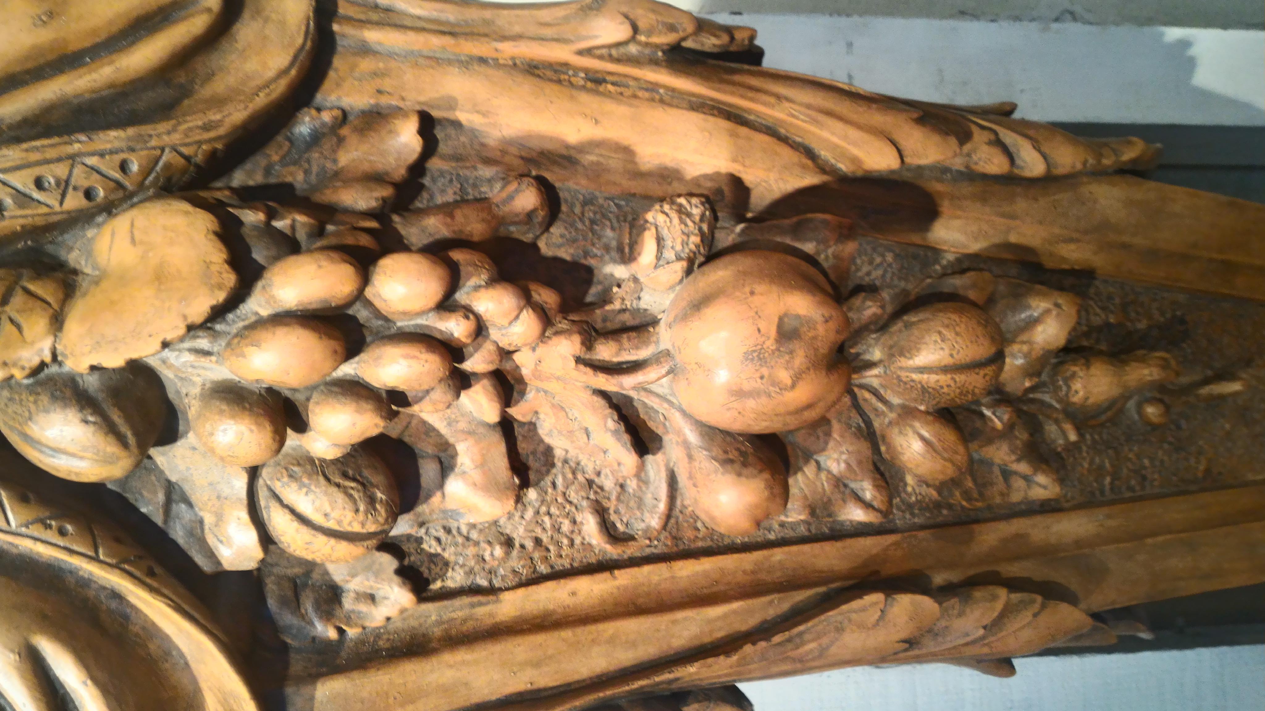 Pair of Caryatid & Atlante In Good Condition For Sale In Paris, FR