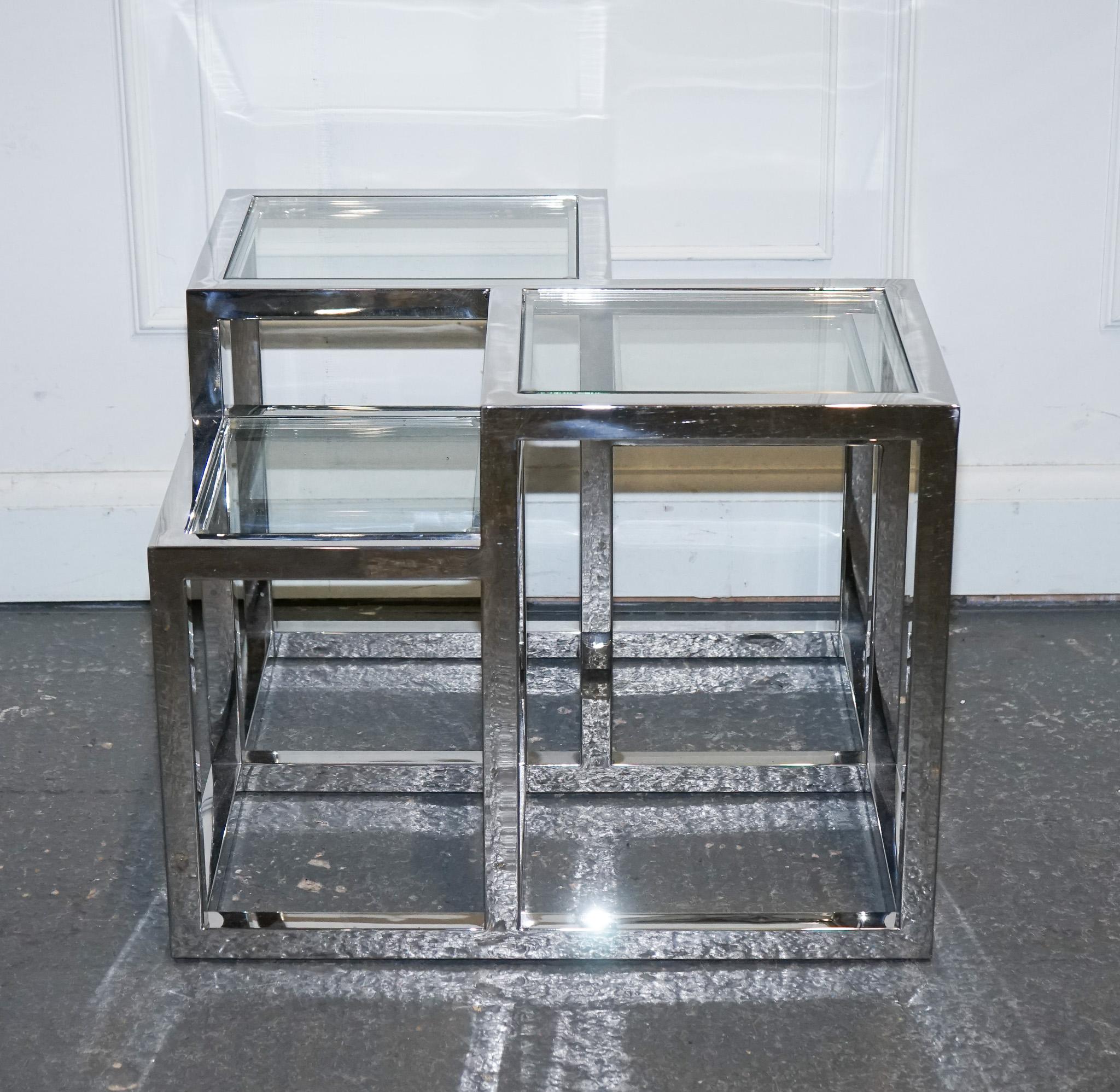 PAIR OF CASA PADRiNO ART DECO  Style GLASS POLISHED STAINLESS STEEL SIDE TABLES (Glas) im Angebot