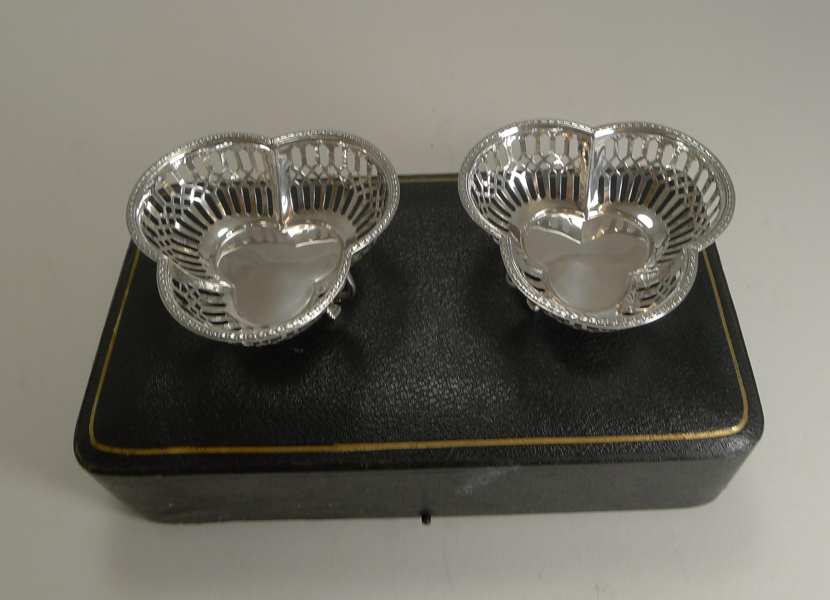 Edwardian Pair of Cased English Sterling Silver Baskets, 1910
