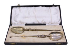 Pair of Cased Silver Gilt Anointing Spoons – Birmingham, 1936