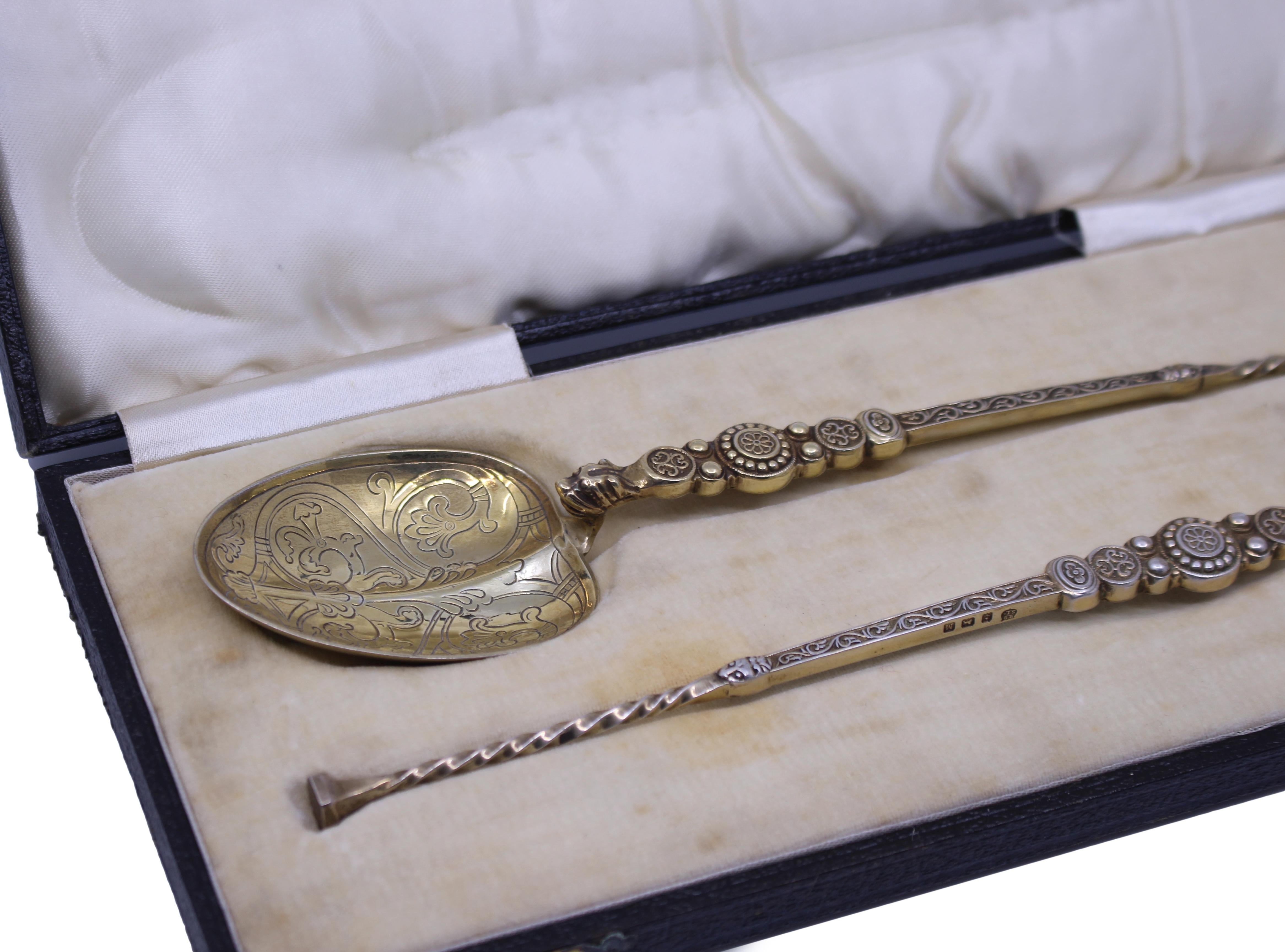 Pareja de Cucharas de Unción de Plata Dorada Envasadas - Birmingham, 1936 en venta 2
