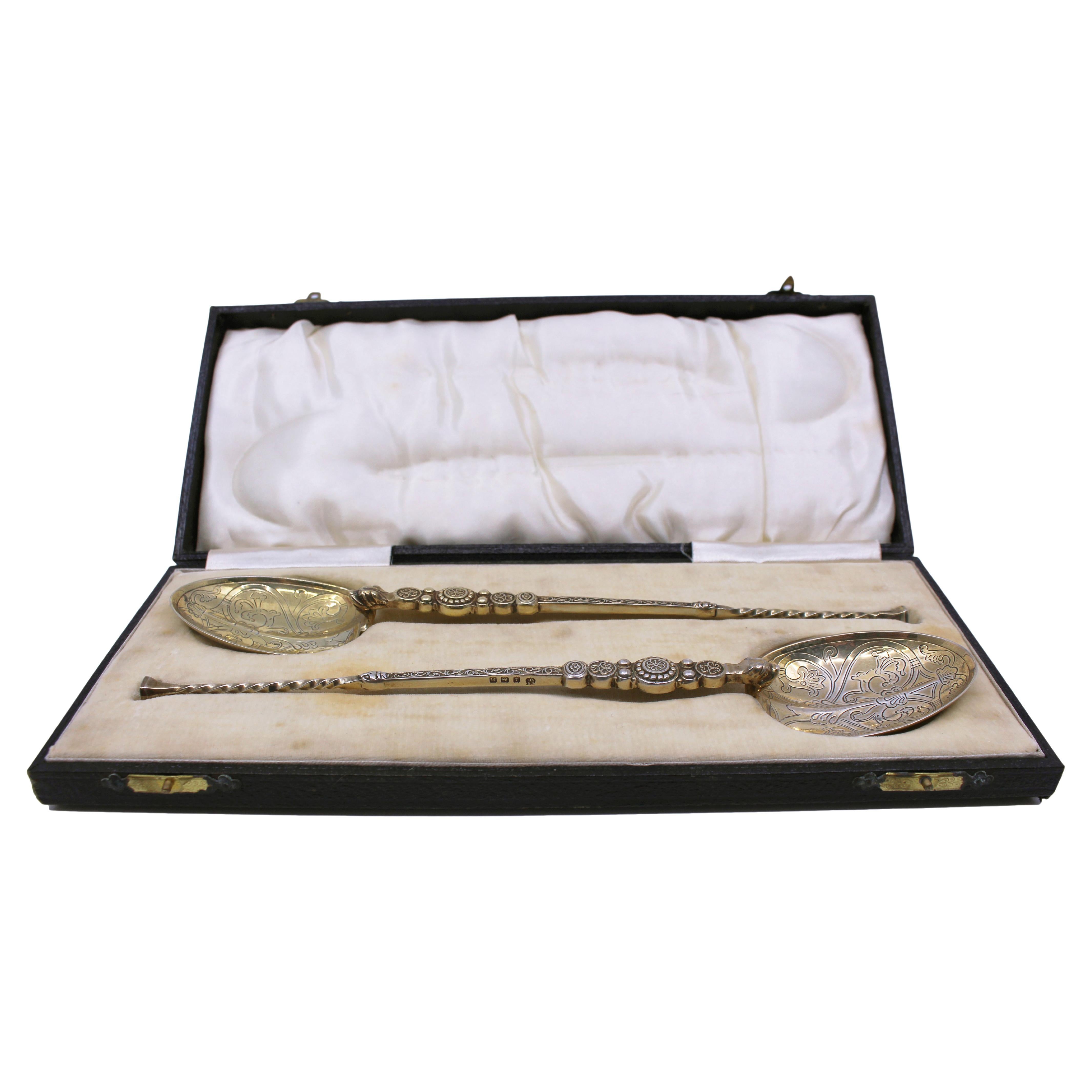 Pair of Cased Silver Gilt Anointing Spoons Birmingham, 1936 For Sale