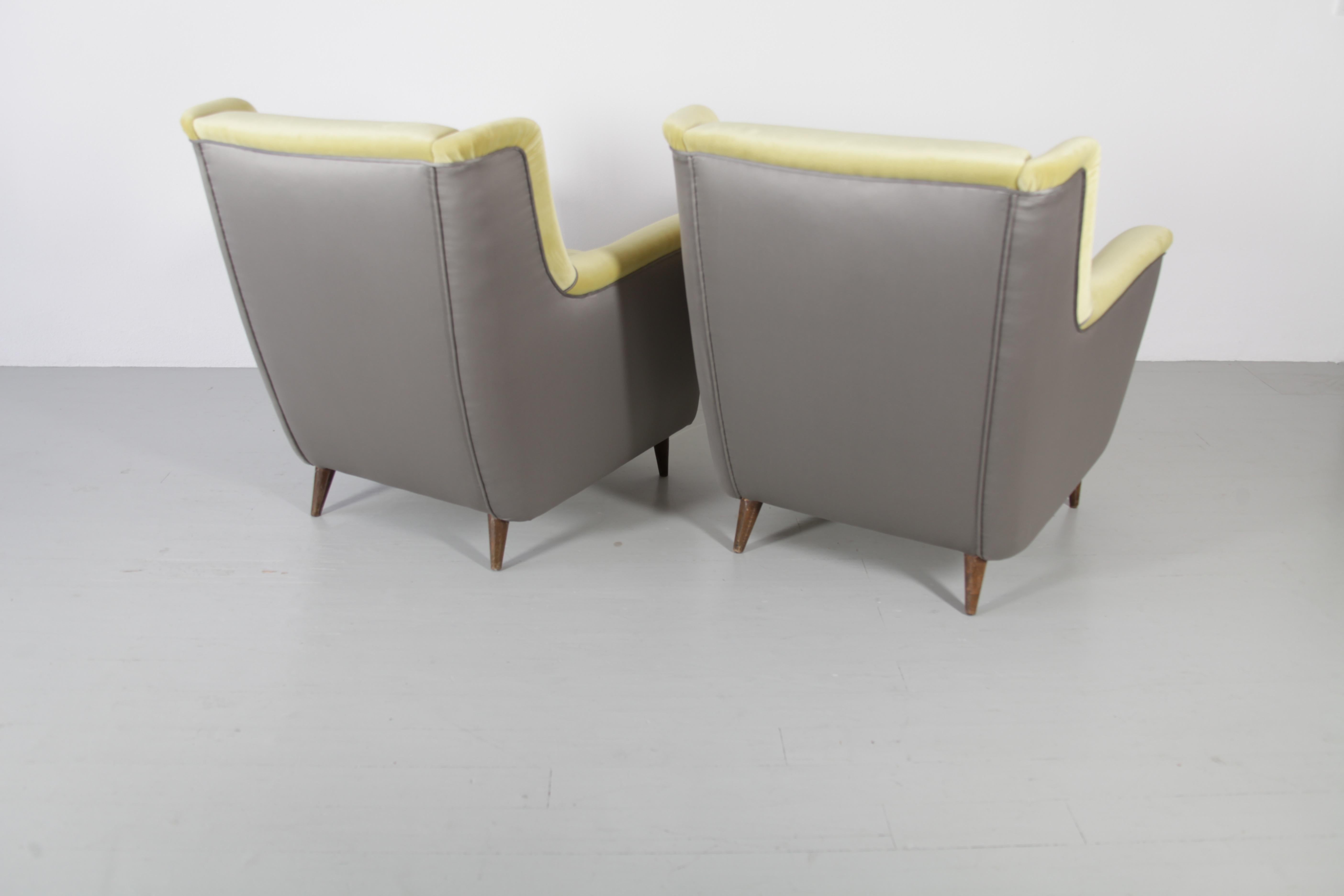 Pair of Cassina Chairs, Model 809, Design Figli de Amadeo dei Cassina, 1958 For Sale 8