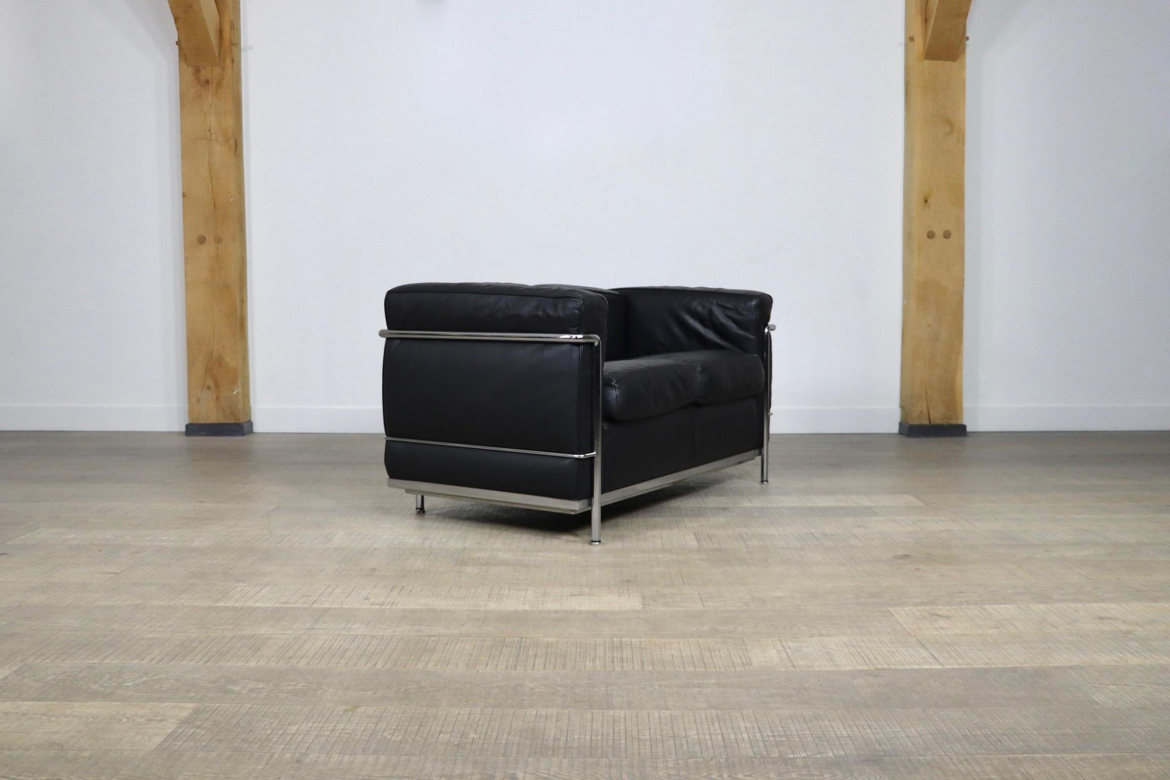 Pair of Cassina Lc2 Two Seater Sofas by Charlotte Perriand and Le Corbusier 5