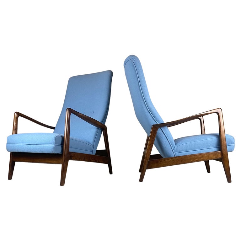 Pair of Cassina no. 829 Highback Lounge Chairs by Gio Ponti, Parco dei Principe For Sale