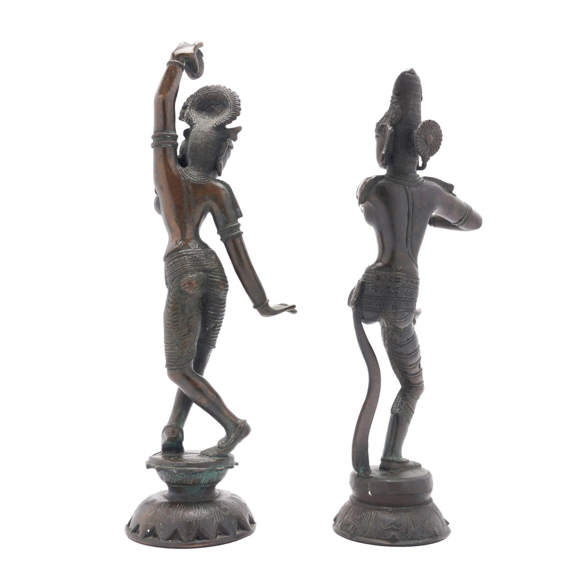 Pair of cast bronze Hindu figures of Parvati & Shiva, c. 1800's Bon état - En vente à Kenilworth, IL