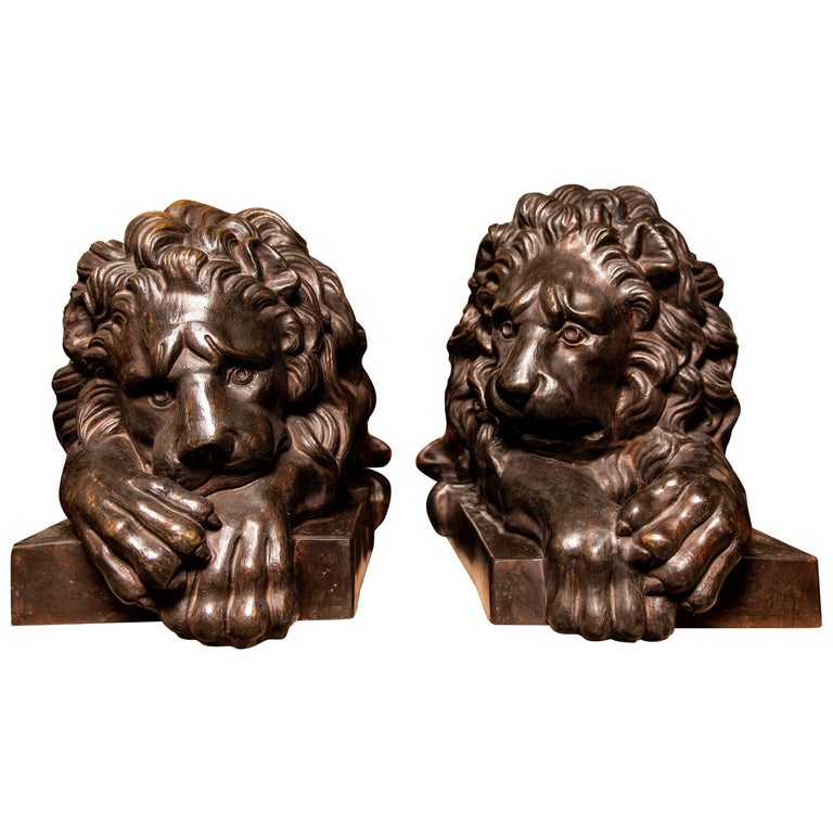 Pair of Cast Bronze Lions, Italy, Late 19th Century For Sale at 1stDibs