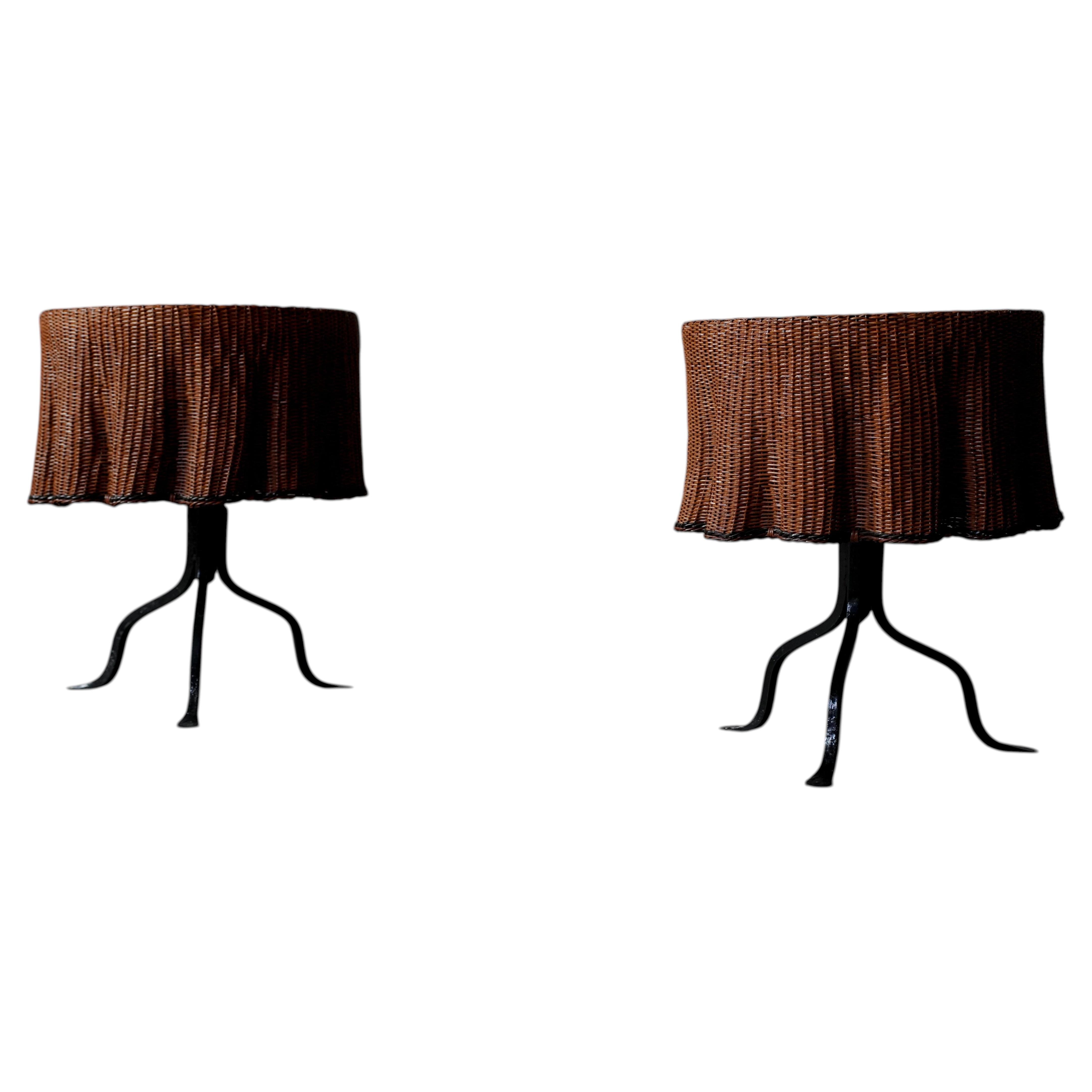 COPPIA DI TAVOLINI IN FERRO E RATTAN - PAESI BASSI 1950 in vendita