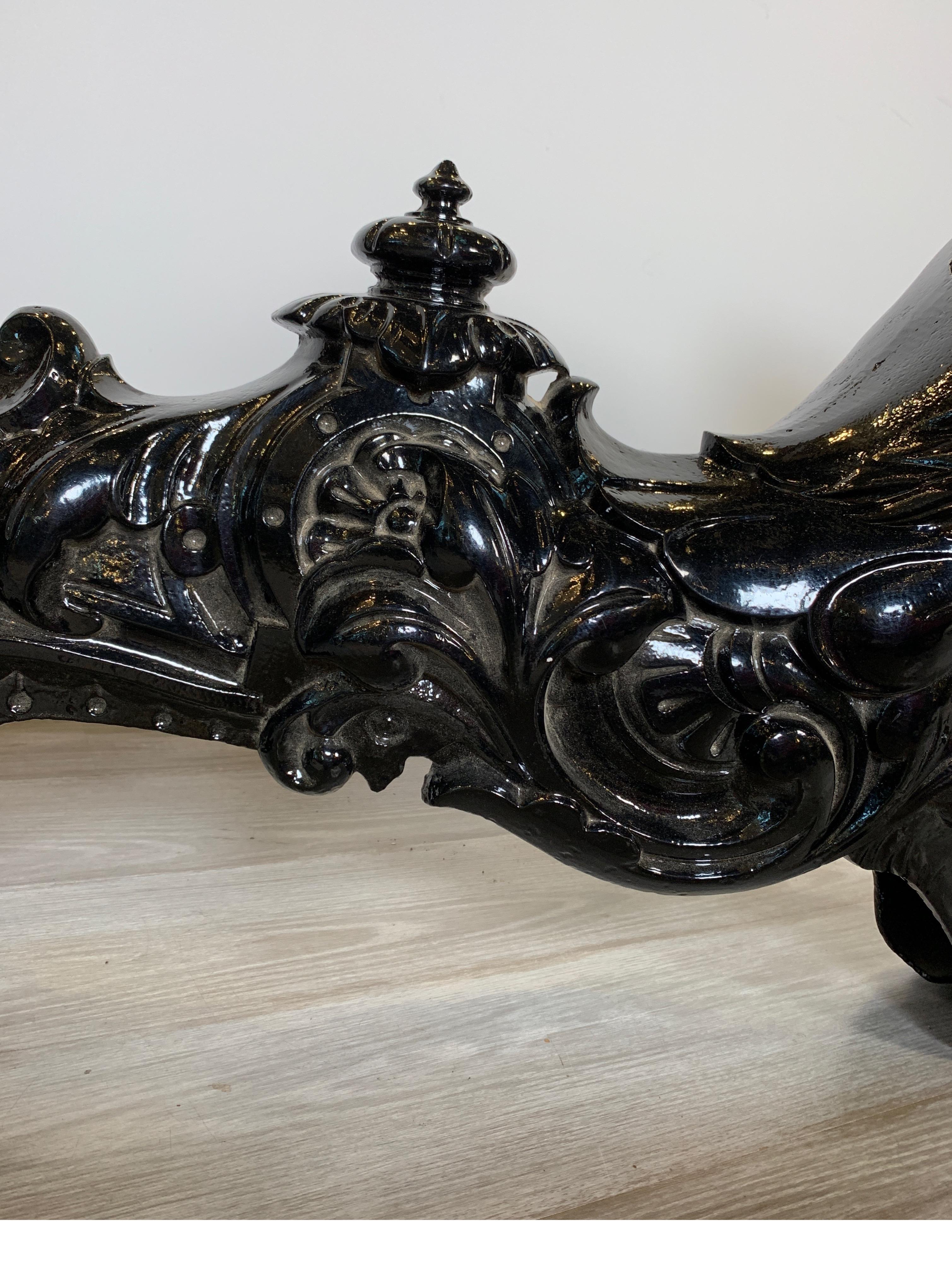 Powder-Coated Pair of Cast Iron Black Powder Coated Lions, circa 1880 For Sale