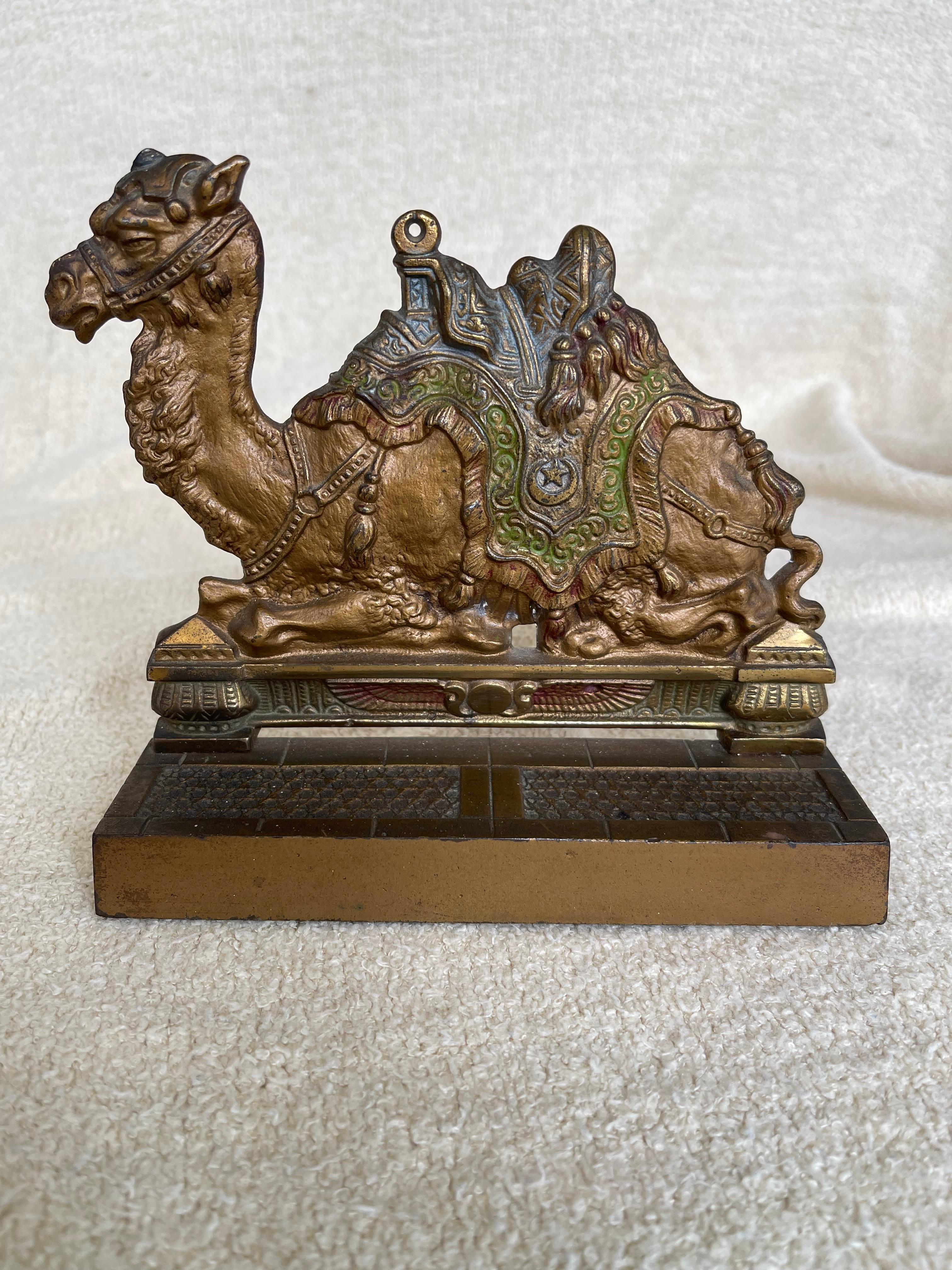 American Pair of Cast Iron Bookends w/Camels, by Judd Co. ca. 1920 For Sale