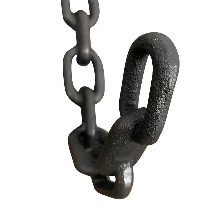 https://a.1stdibscdn.com/pair-of-cast-iron-chain-link-wall-hooks-for-sale-picture-7/f_37383/f_266118521639966553758/Photo_Dec_07_10_30_29_AM_master.jpg?width=768