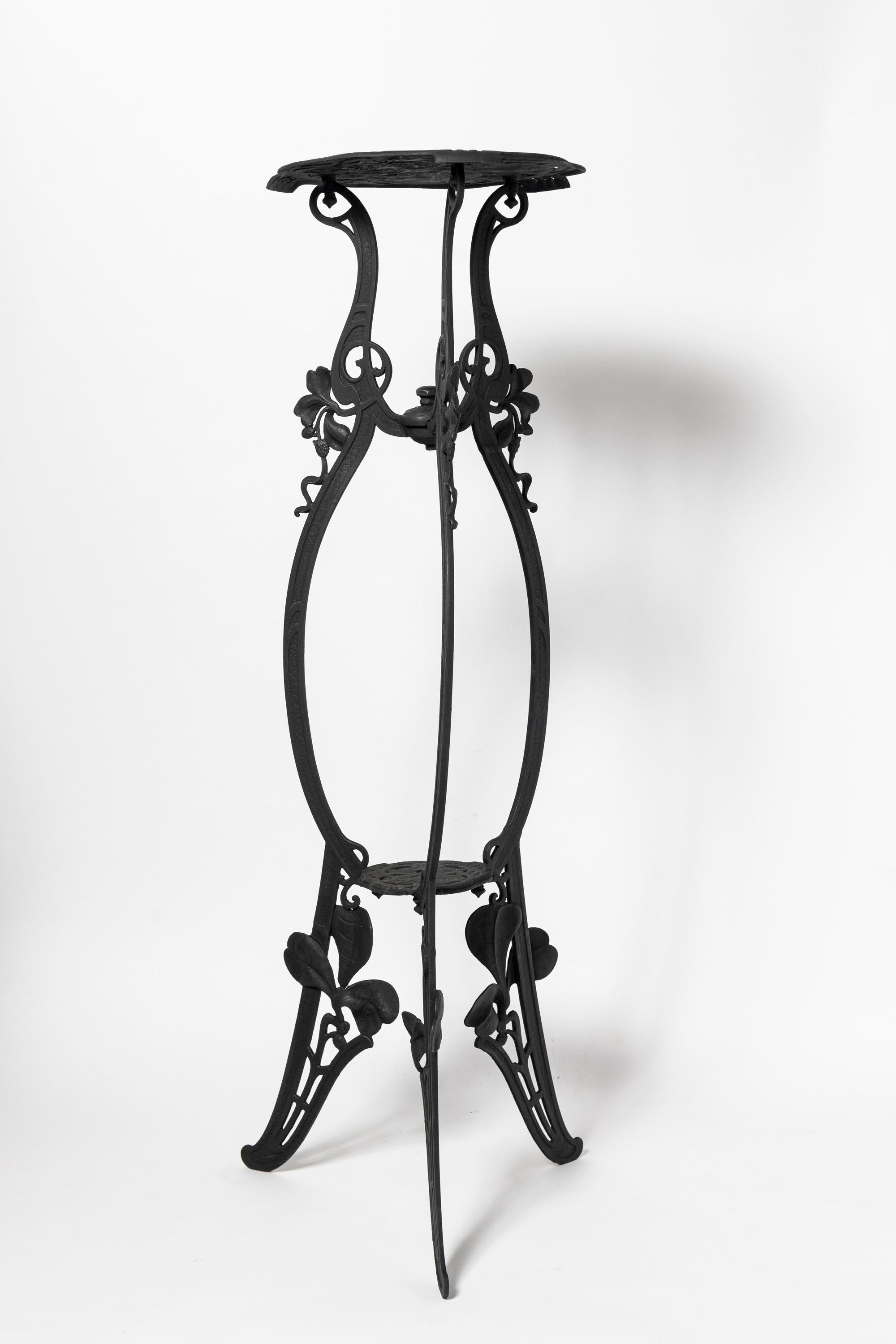 Pair of cast iron pedestals, Art Nouveau period. France, early 20th century.