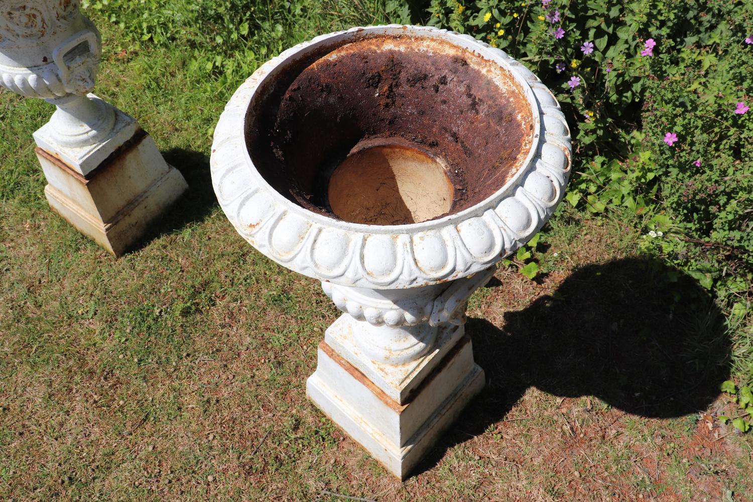 Pair of Cast Iron Urns on Plinth In Good Condition In Paddock Wood, Kent