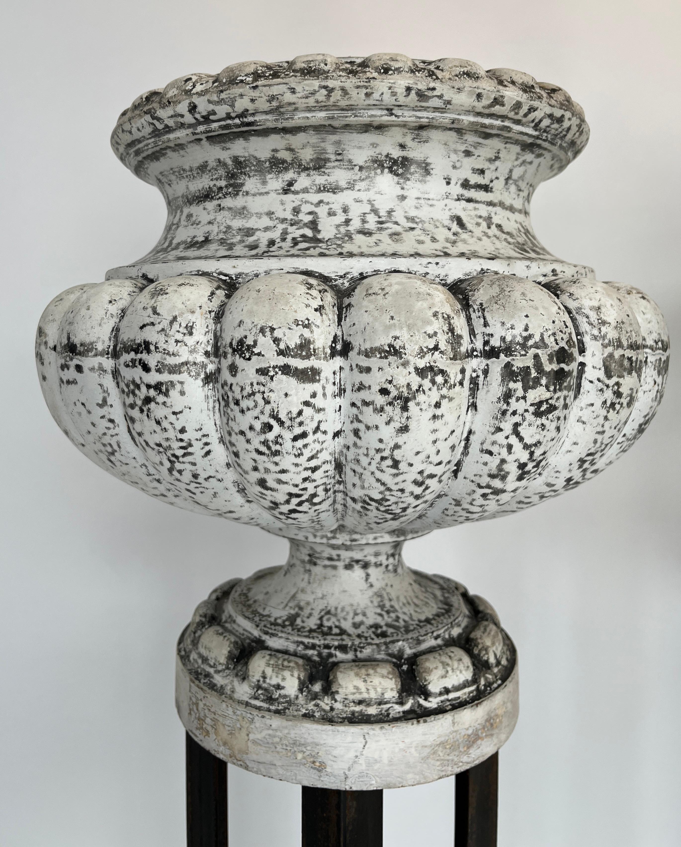 Neoclassical Pair of Cast Iron Vases Floor Lamp For Sale