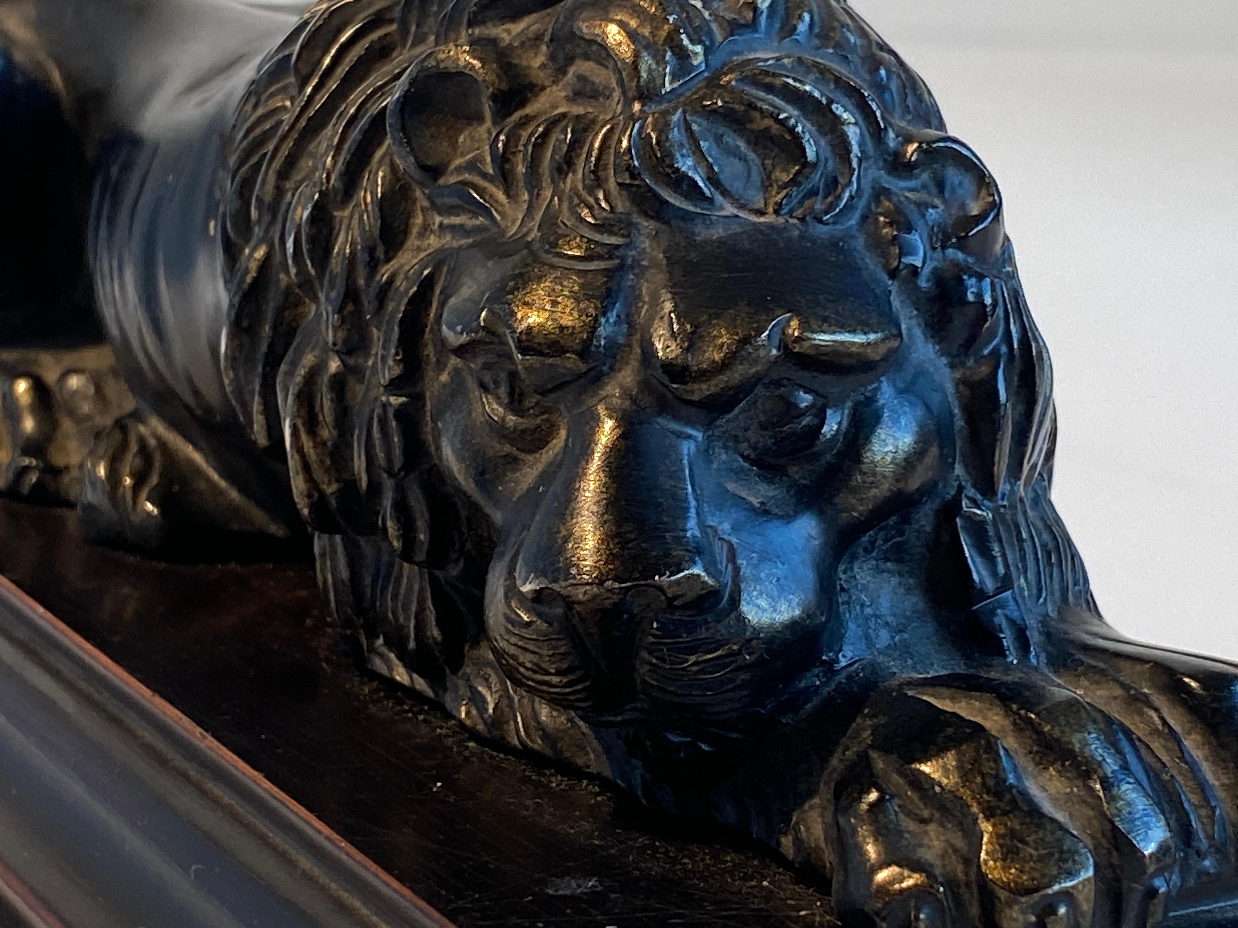 Pair of Cast Sculptures Bronze Lions, after Antonio Canova, 19th Century For Sale 6