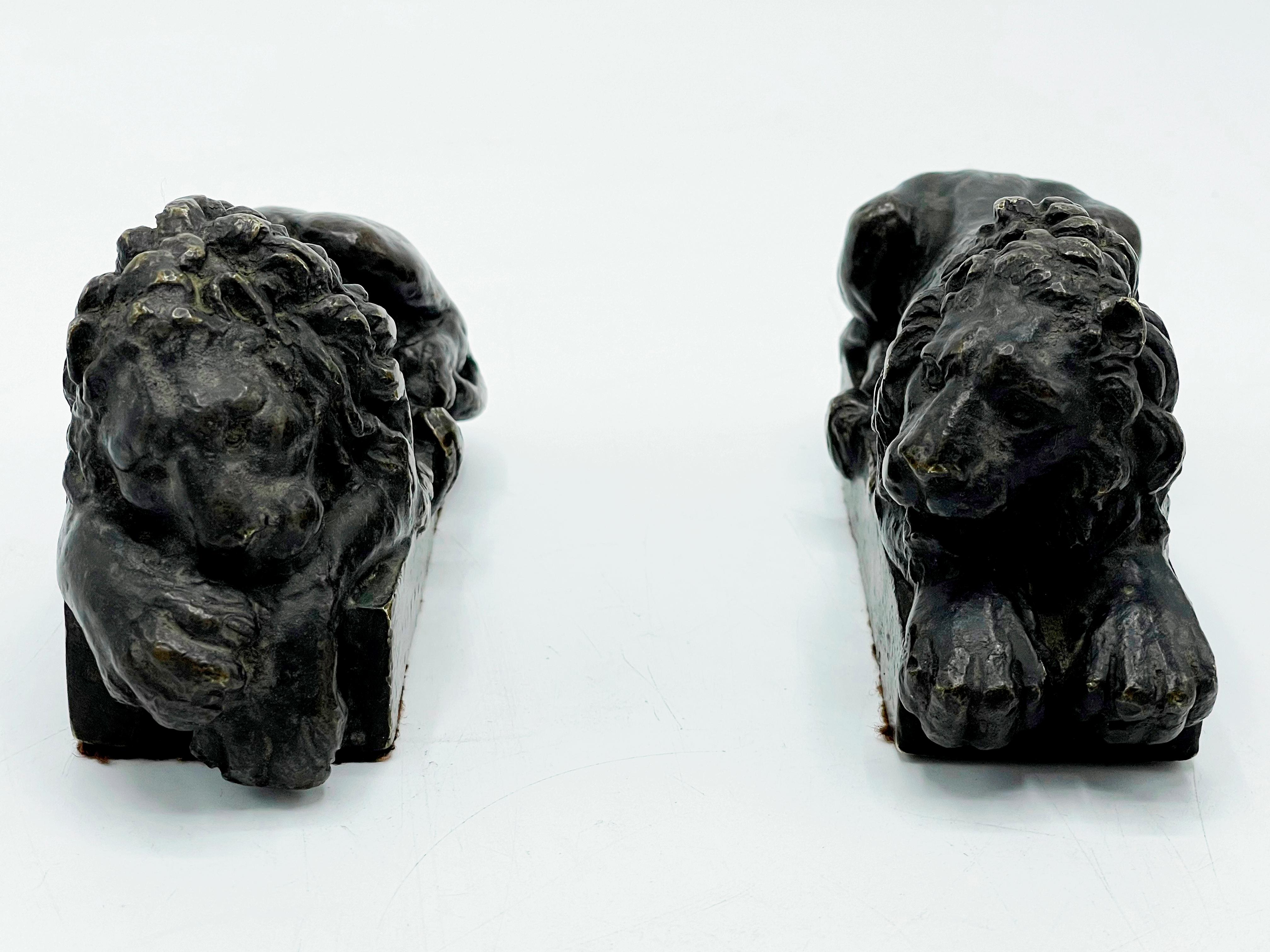 Georgian Pair of Cast Sculptures Bronze Lions, after Antonio Canova, 19th Century For Sale