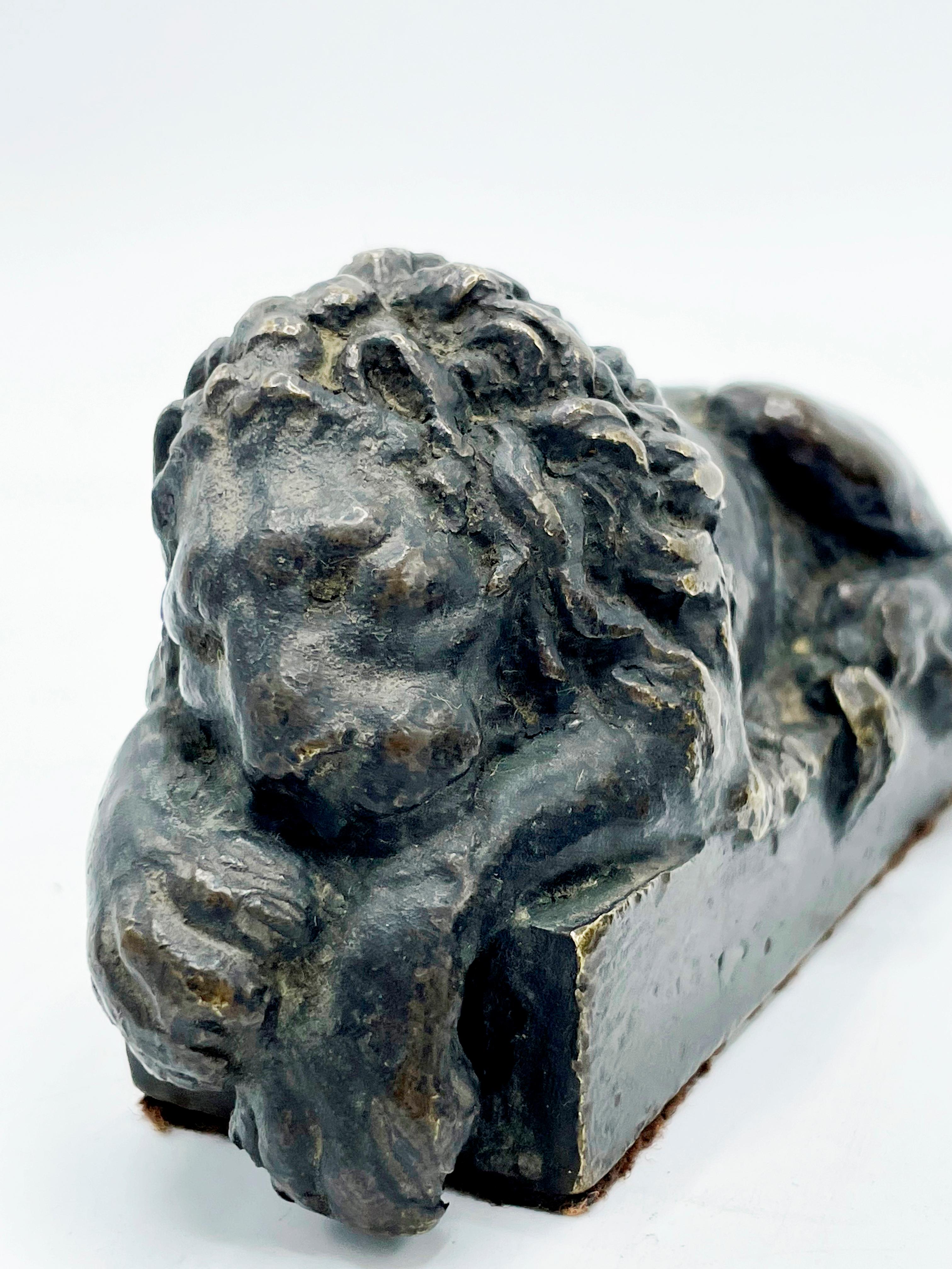 Italian Pair of Cast Sculptures Bronze Lions, after Antonio Canova, 19th Century For Sale